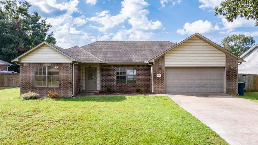 4 bed/2 bath split floor plan. Large living room with fireplace and tray ceilings. Fresh paint throughout, granite in kitchen, updated appliances. Laminate in living and master.   No pets allowed. NO SMOKING  Application/Background Check/Security Deposit required.
