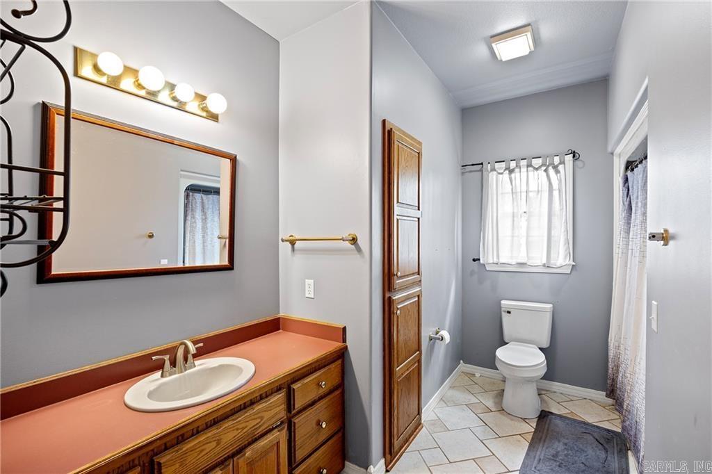 CLIFF & STREAM - Residential