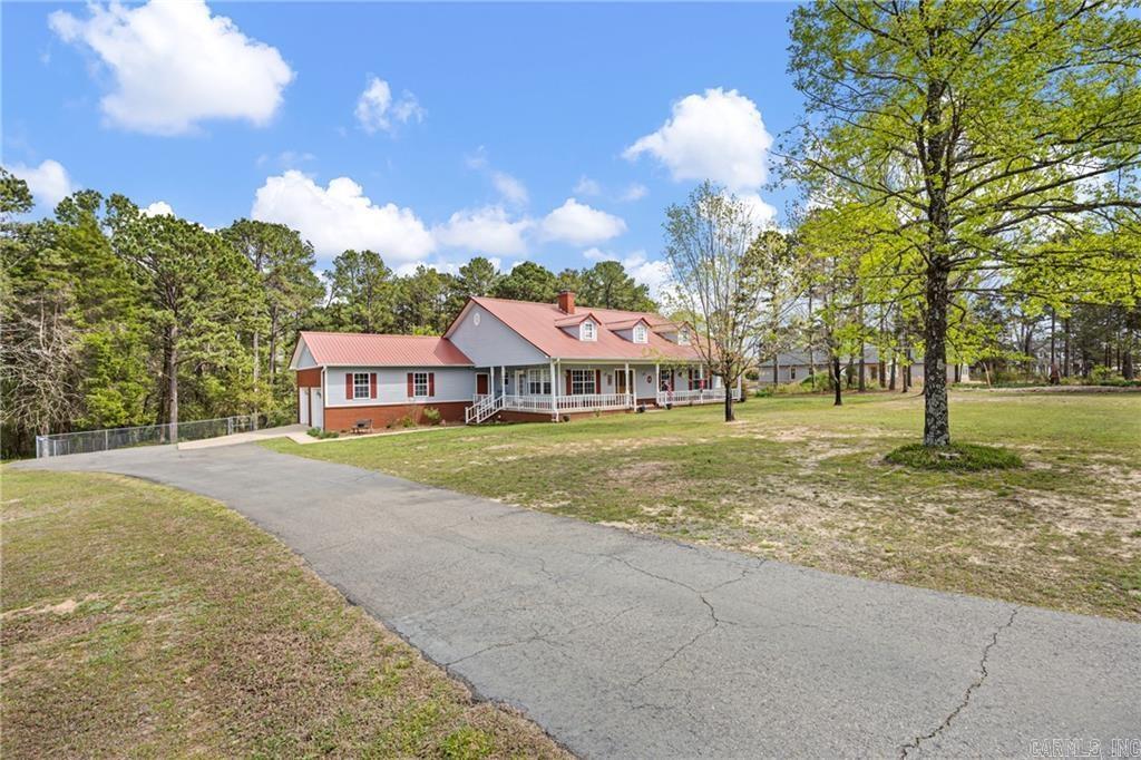 CLIFF & STREAM - Residential