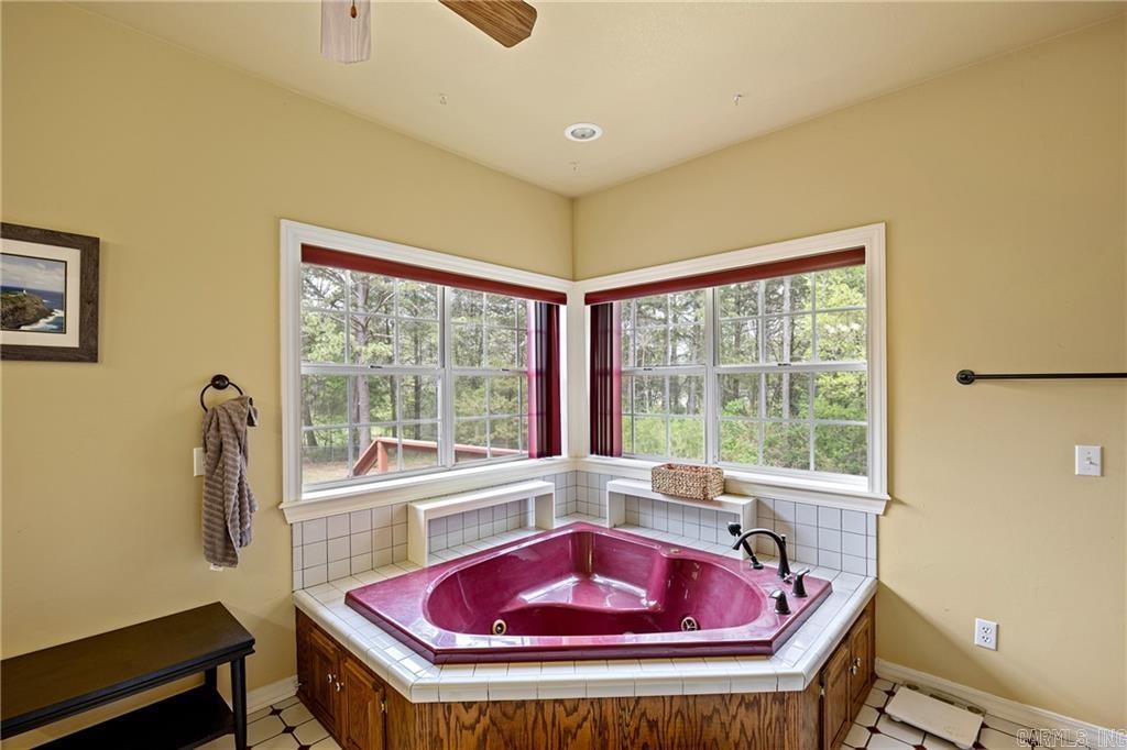 CLIFF & STREAM - Residential