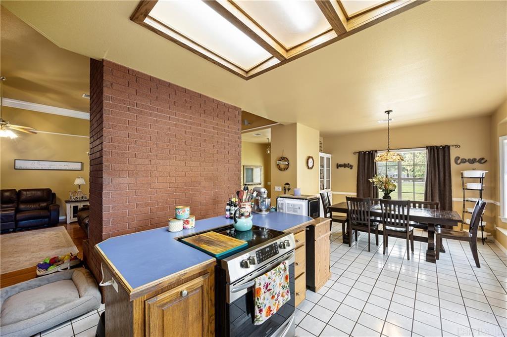 CLIFF & STREAM - Residential