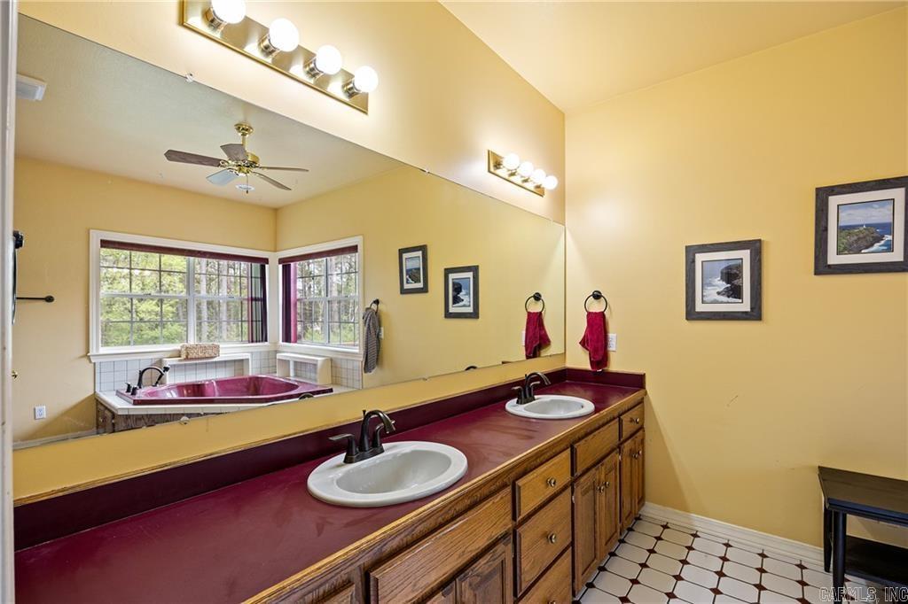 CLIFF & STREAM - Residential