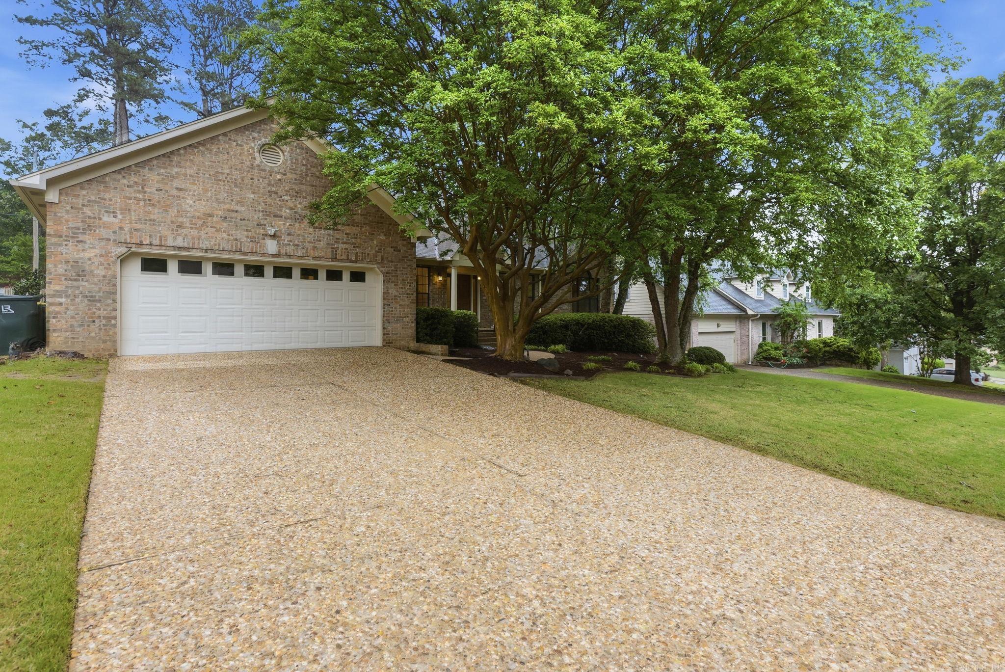 LONGLEA MANOR ADDN - Residential