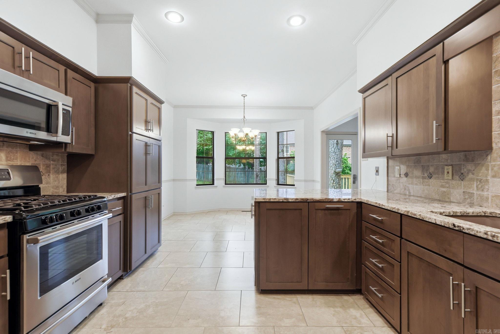 LONGLEA MANOR ADDN - Residential