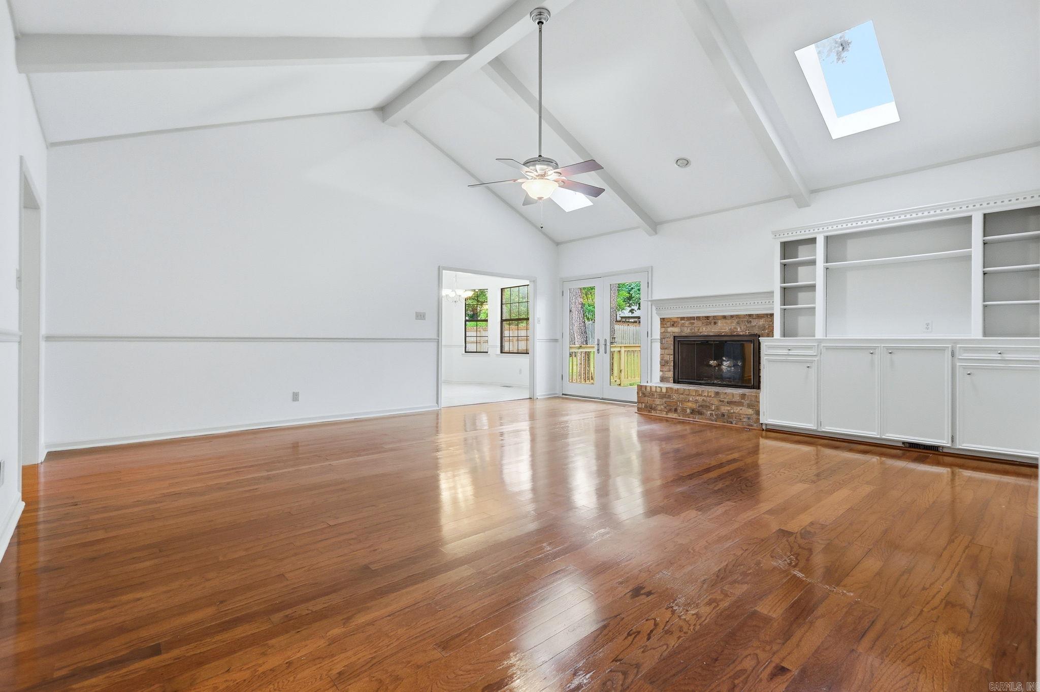 LONGLEA MANOR ADDN - Residential