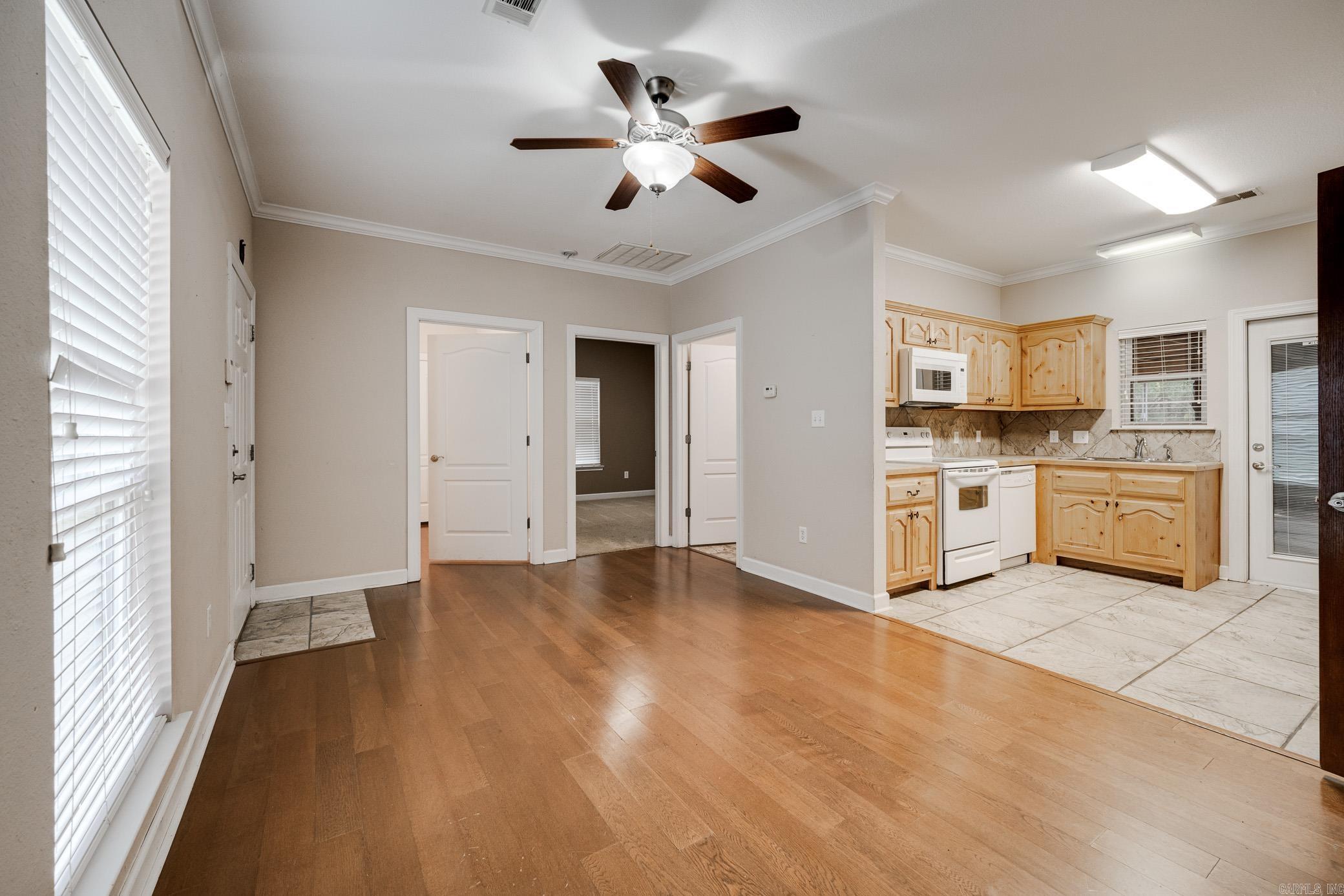 WALDEN WOODS - Residential