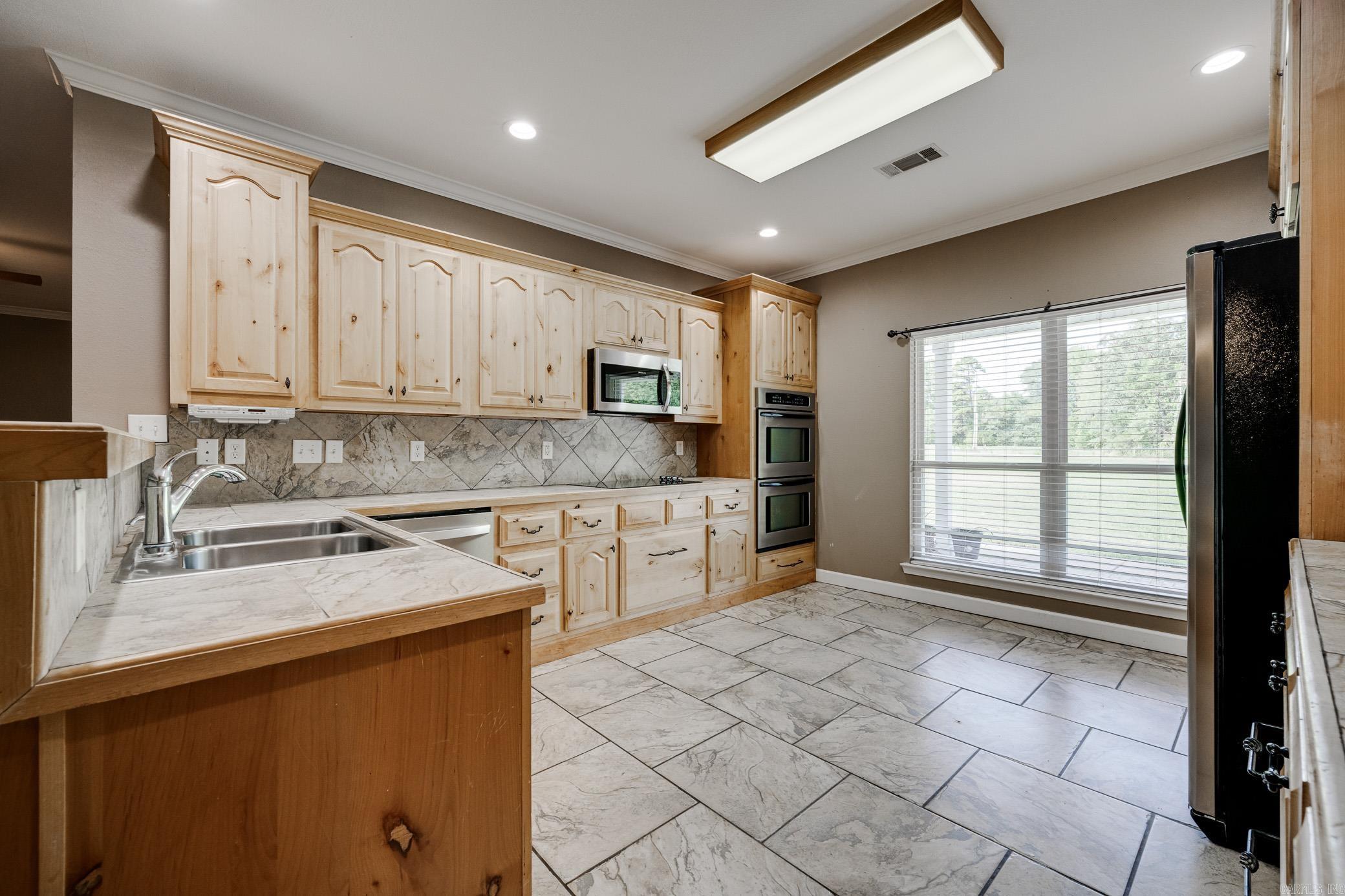 WALDEN WOODS - Residential