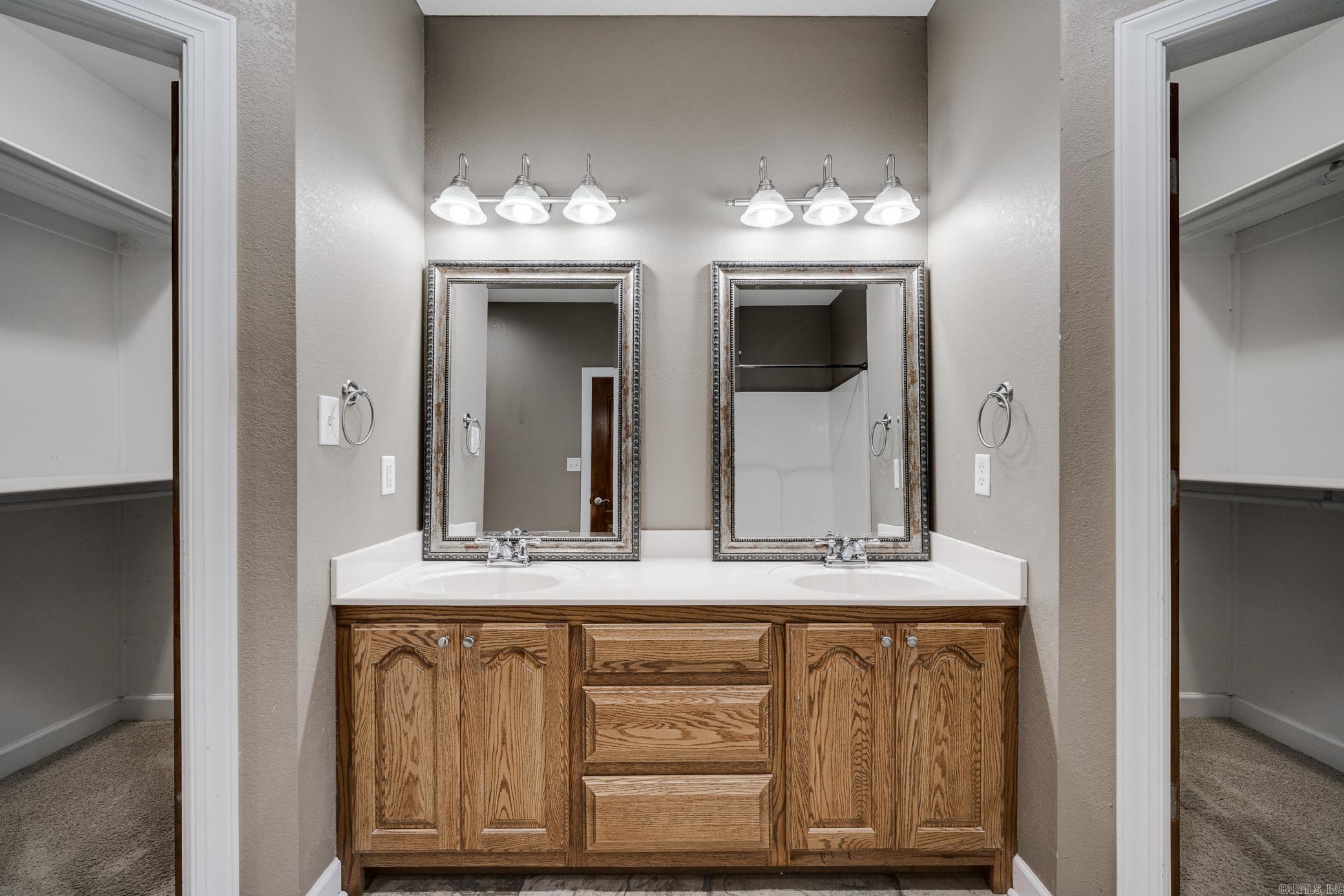 WALDEN WOODS - Residential