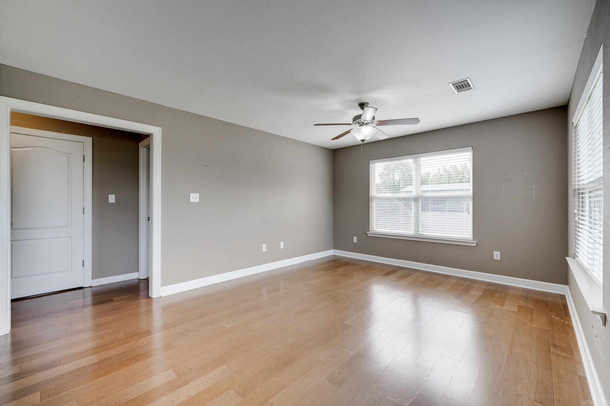 WALDEN WOODS - Residential