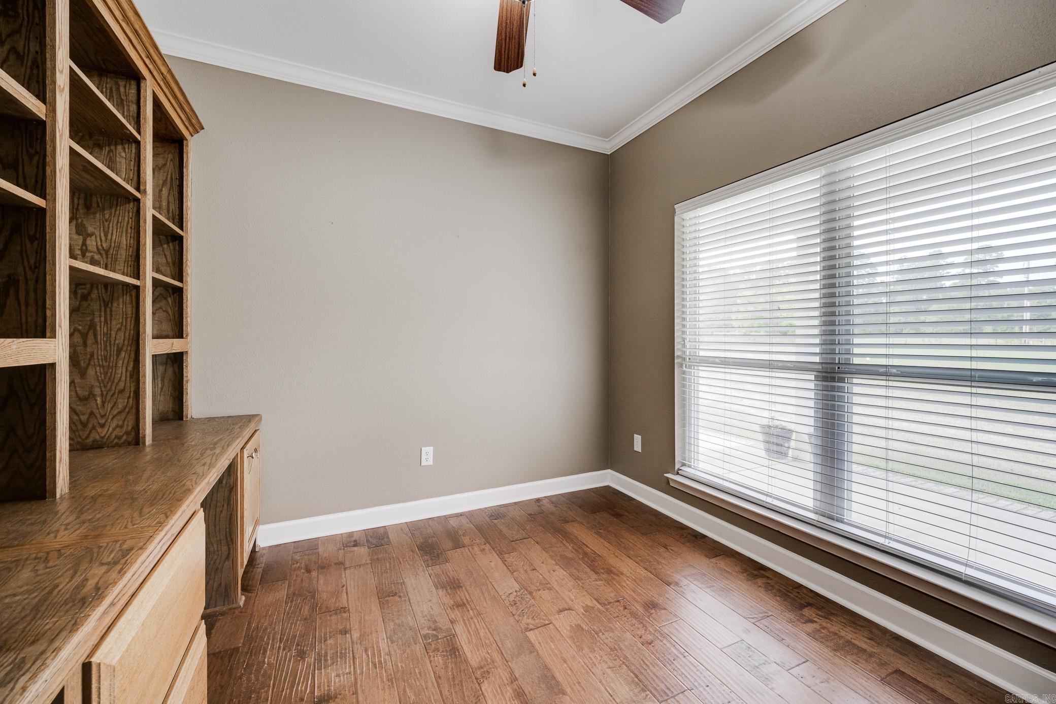 WALDEN WOODS - Residential