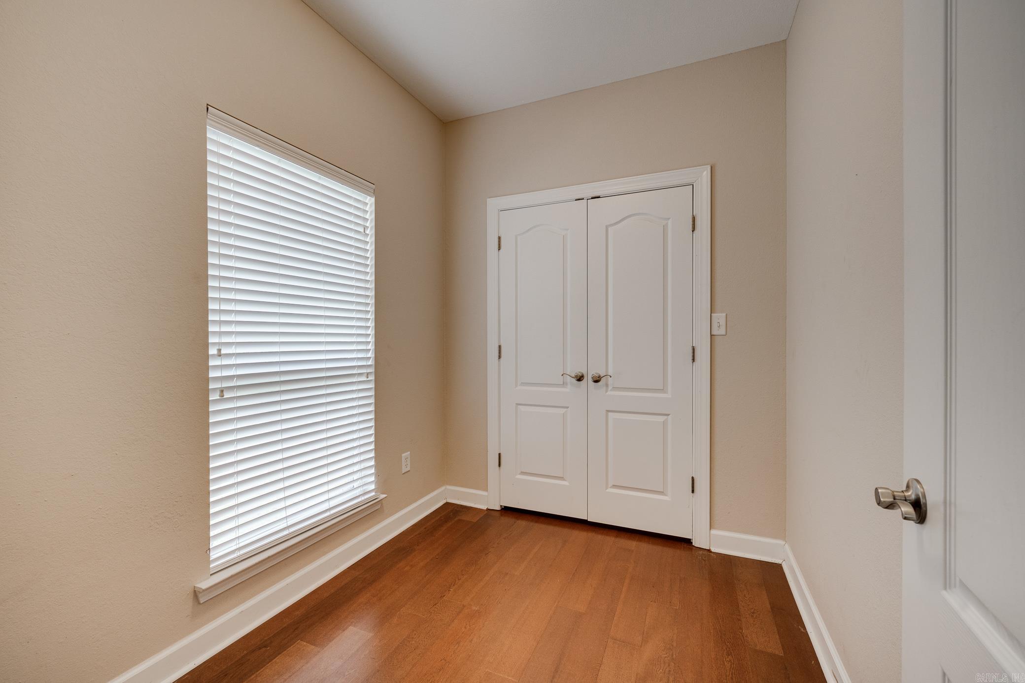 WALDEN WOODS - Residential