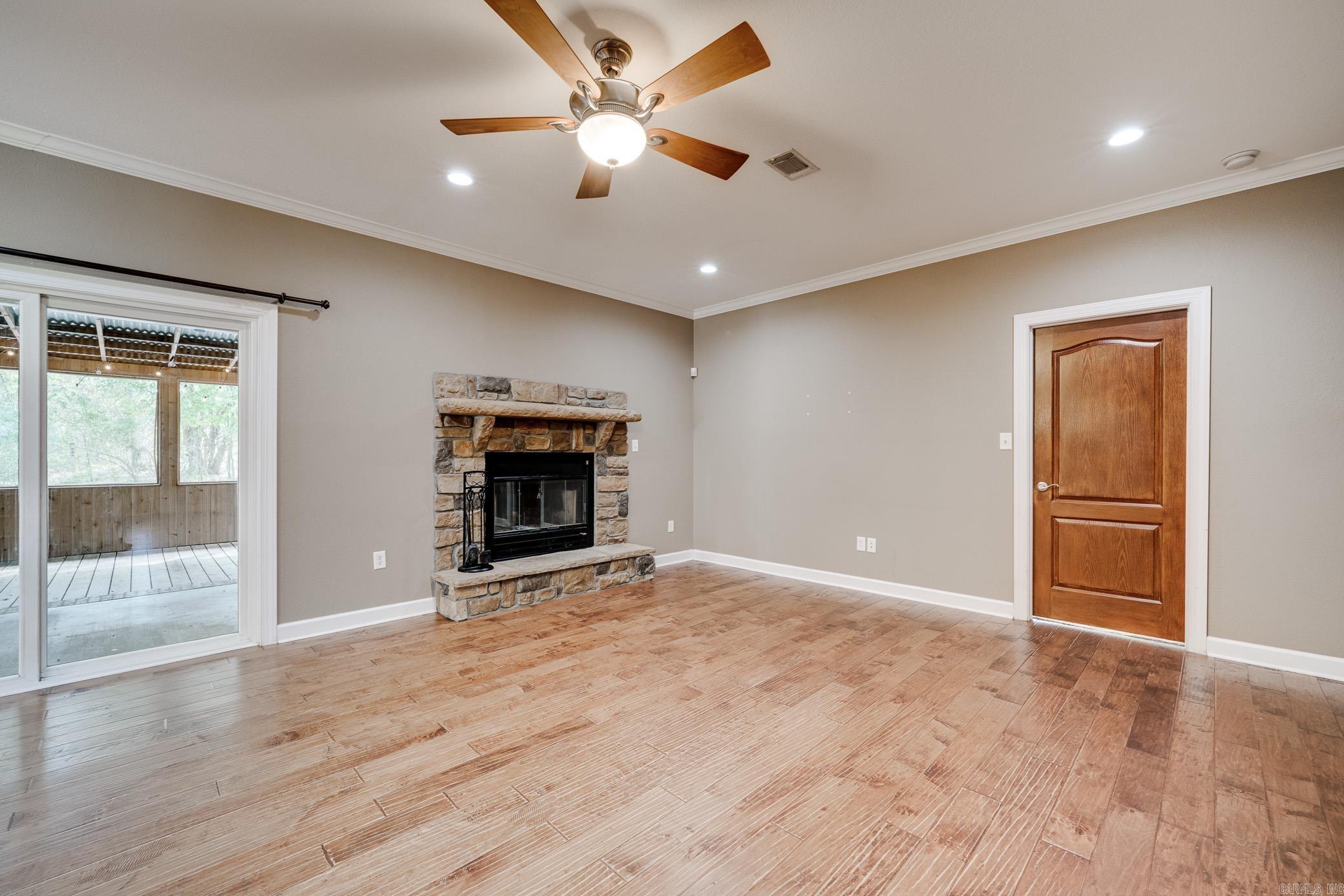 WALDEN WOODS - Residential