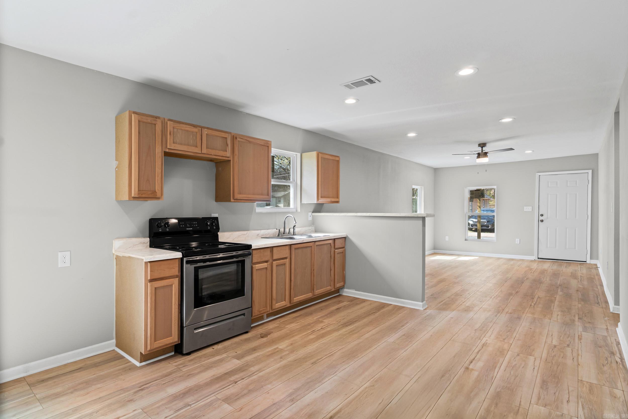 BRADDOCKS - Residential