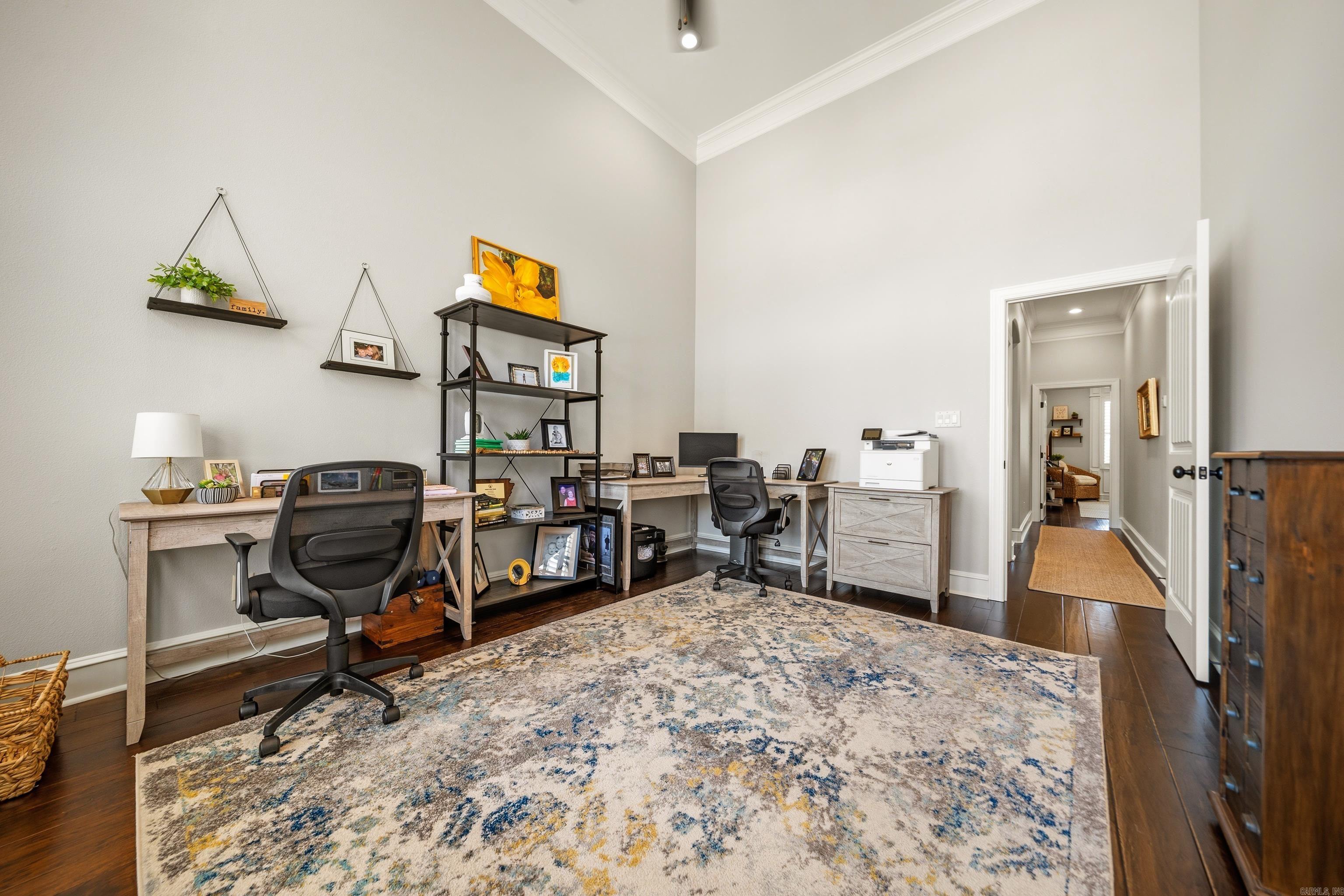 ARLINGTON PARK - Residential