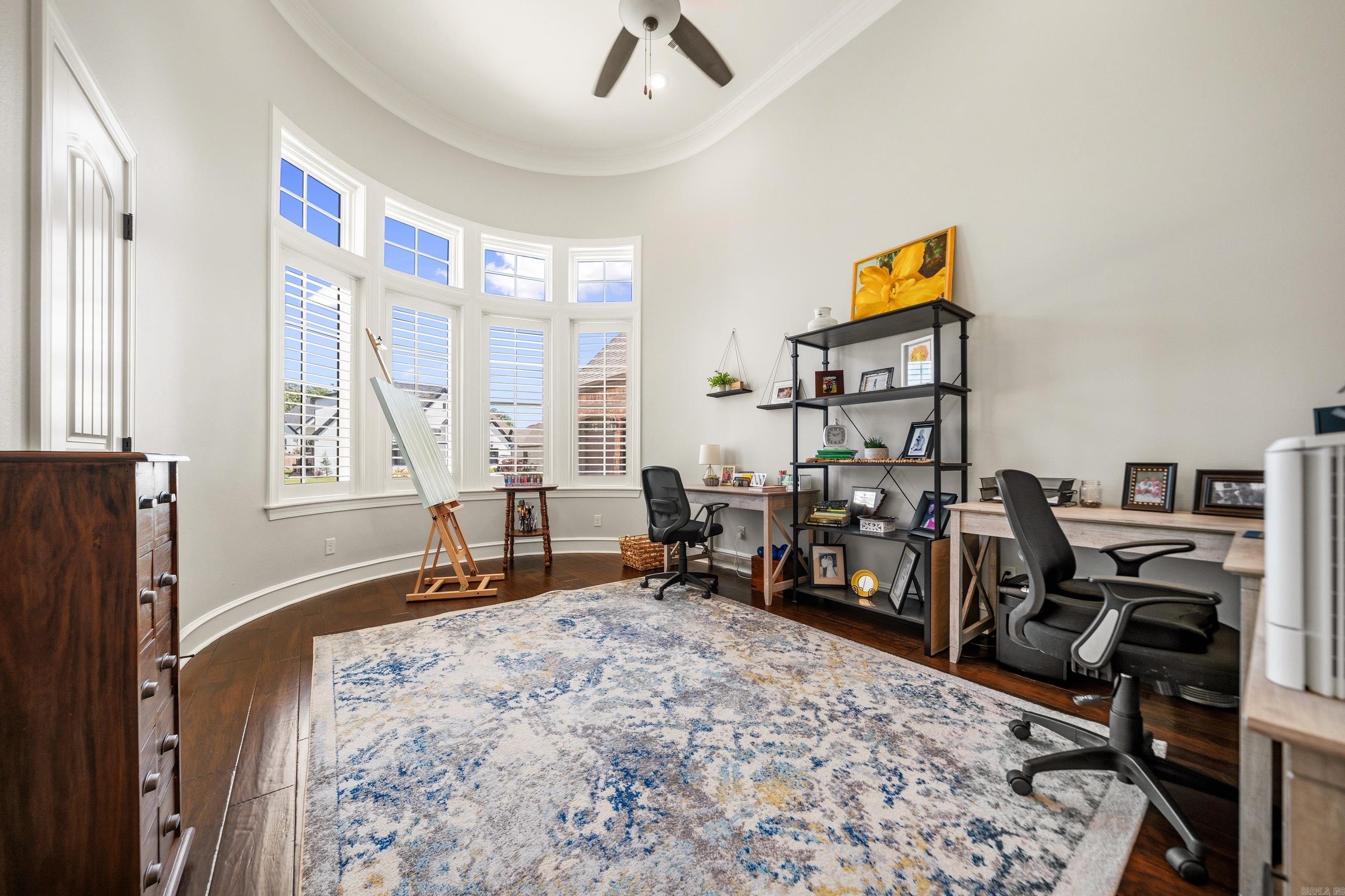 ARLINGTON PARK - Residential