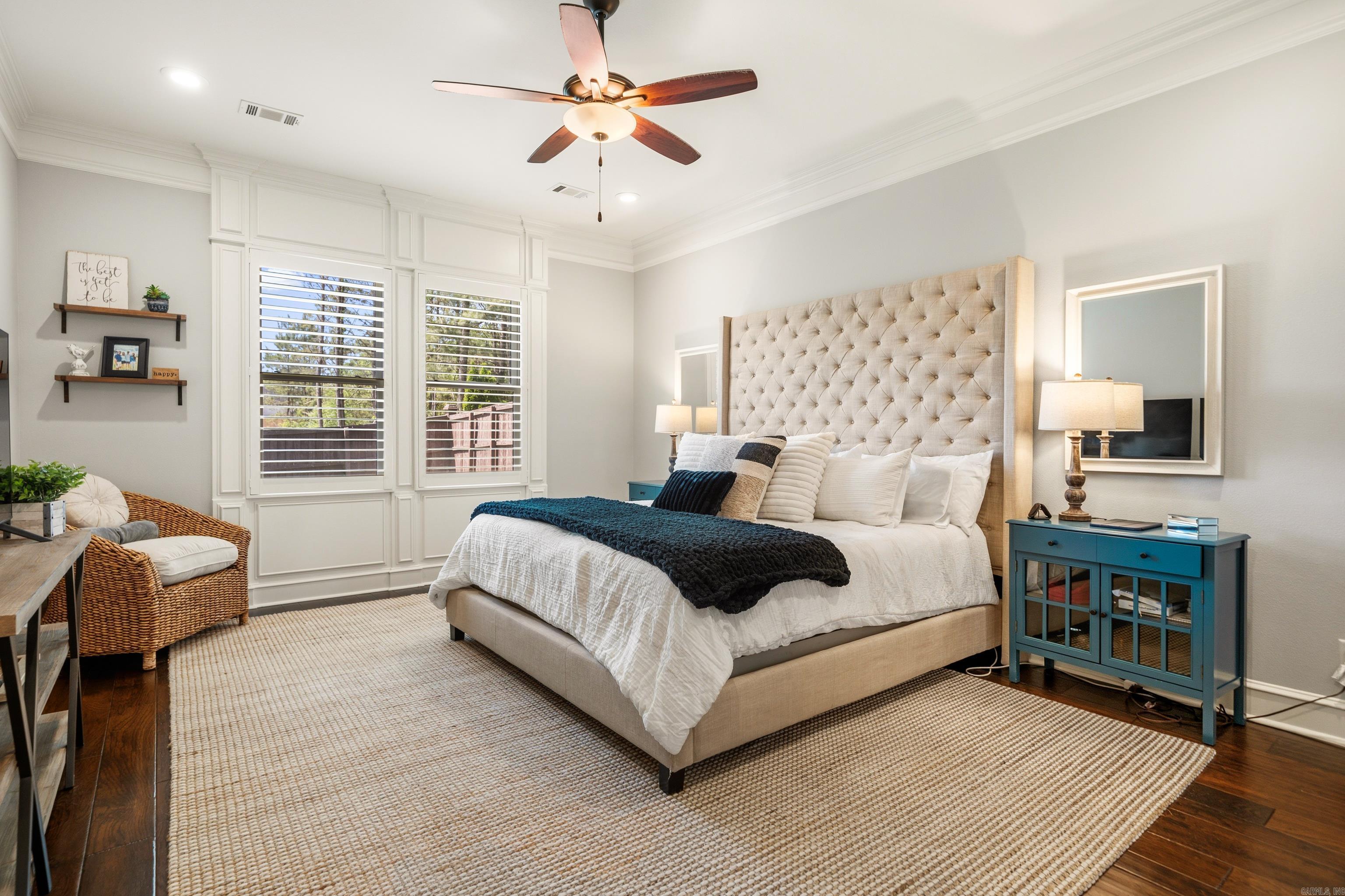 ARLINGTON PARK - Residential