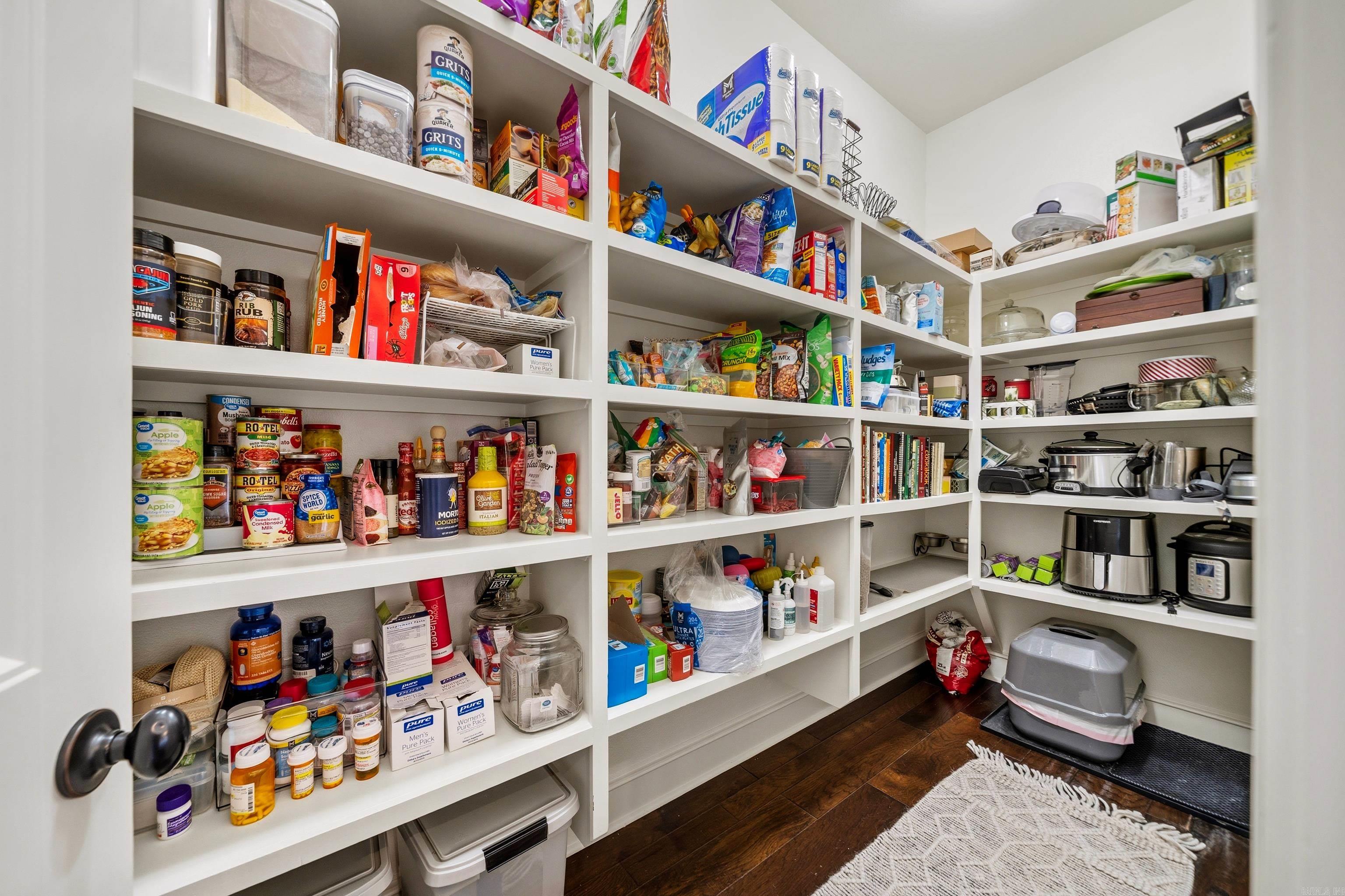 ARLINGTON PARK - Residential