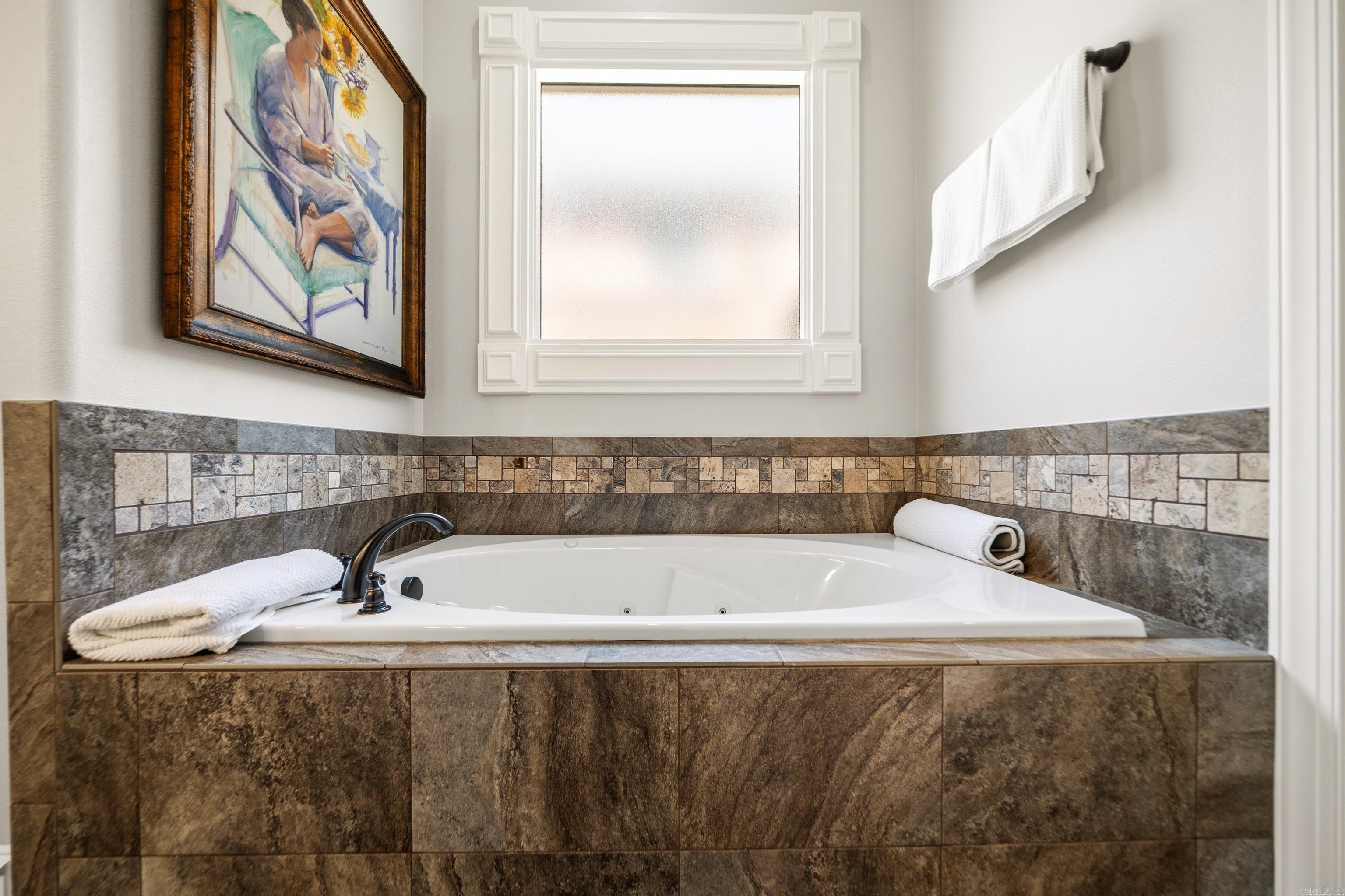 ARLINGTON PARK - Residential