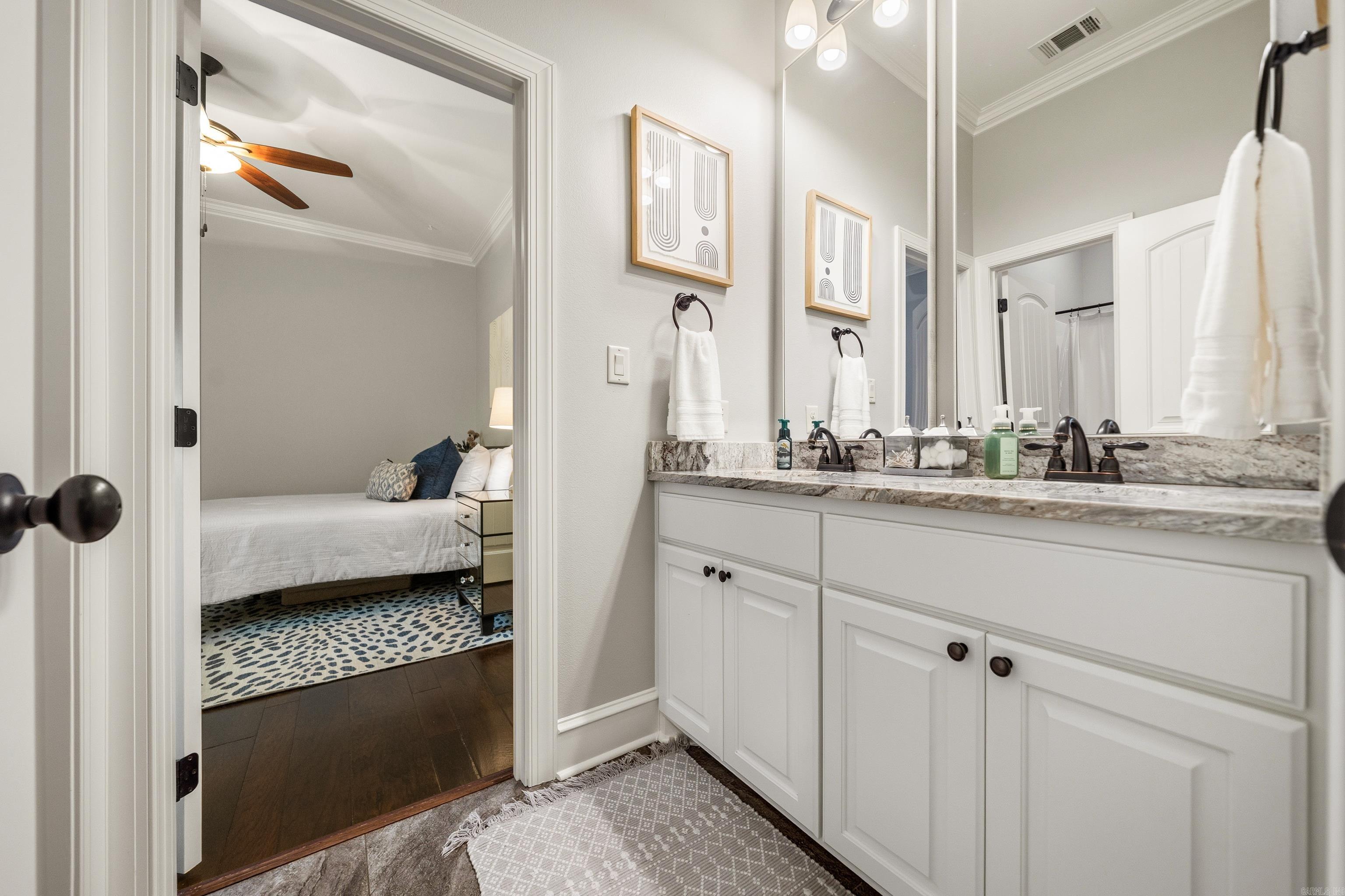 ARLINGTON PARK - Residential