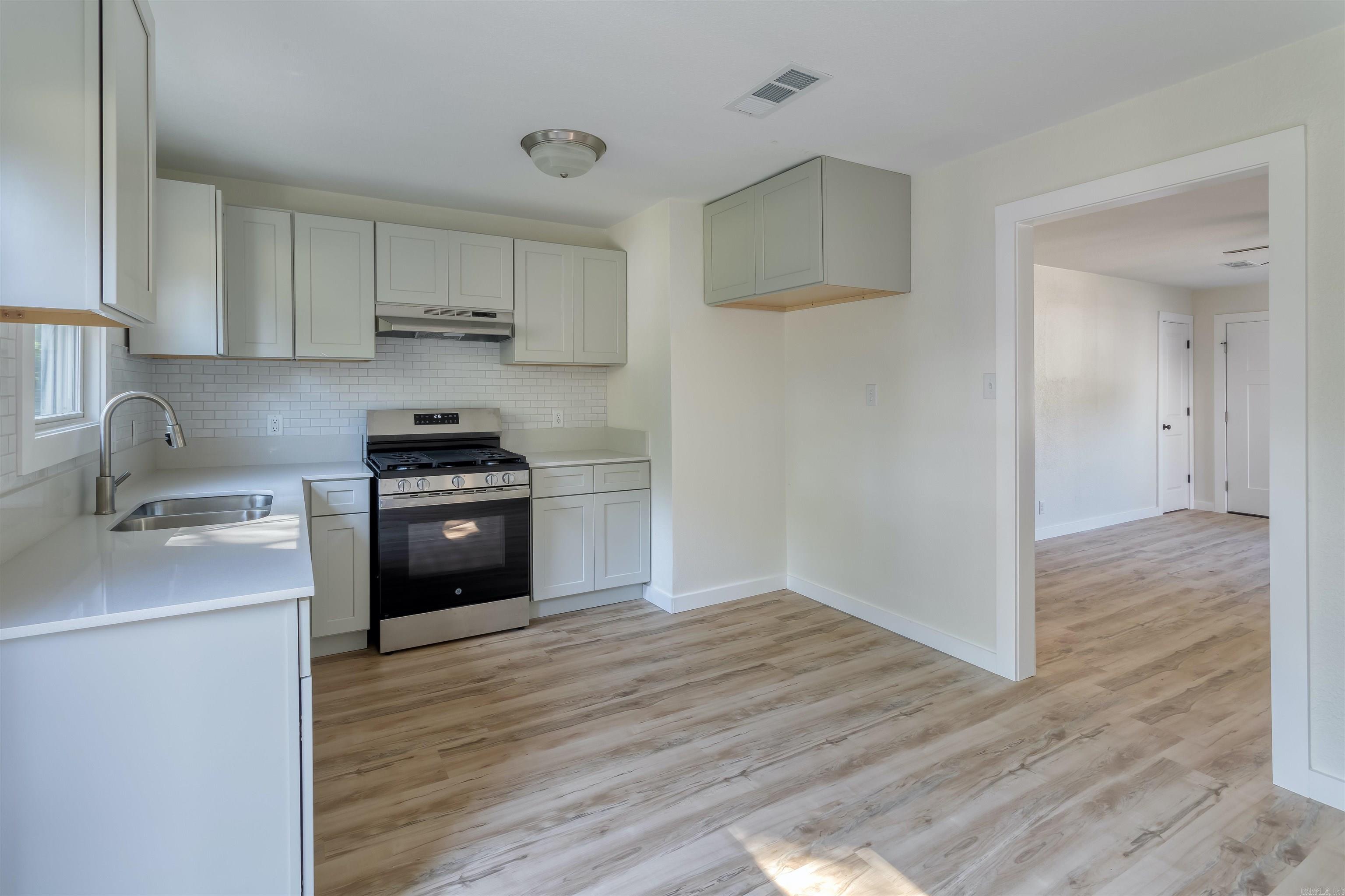 EAGLE HEIGHTS - Residential