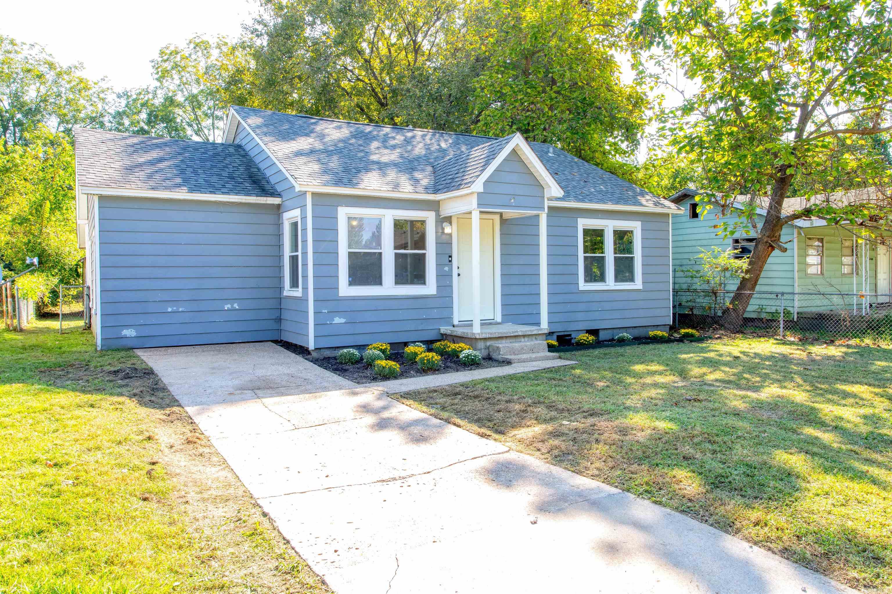 EAGLE HEIGHTS - Residential