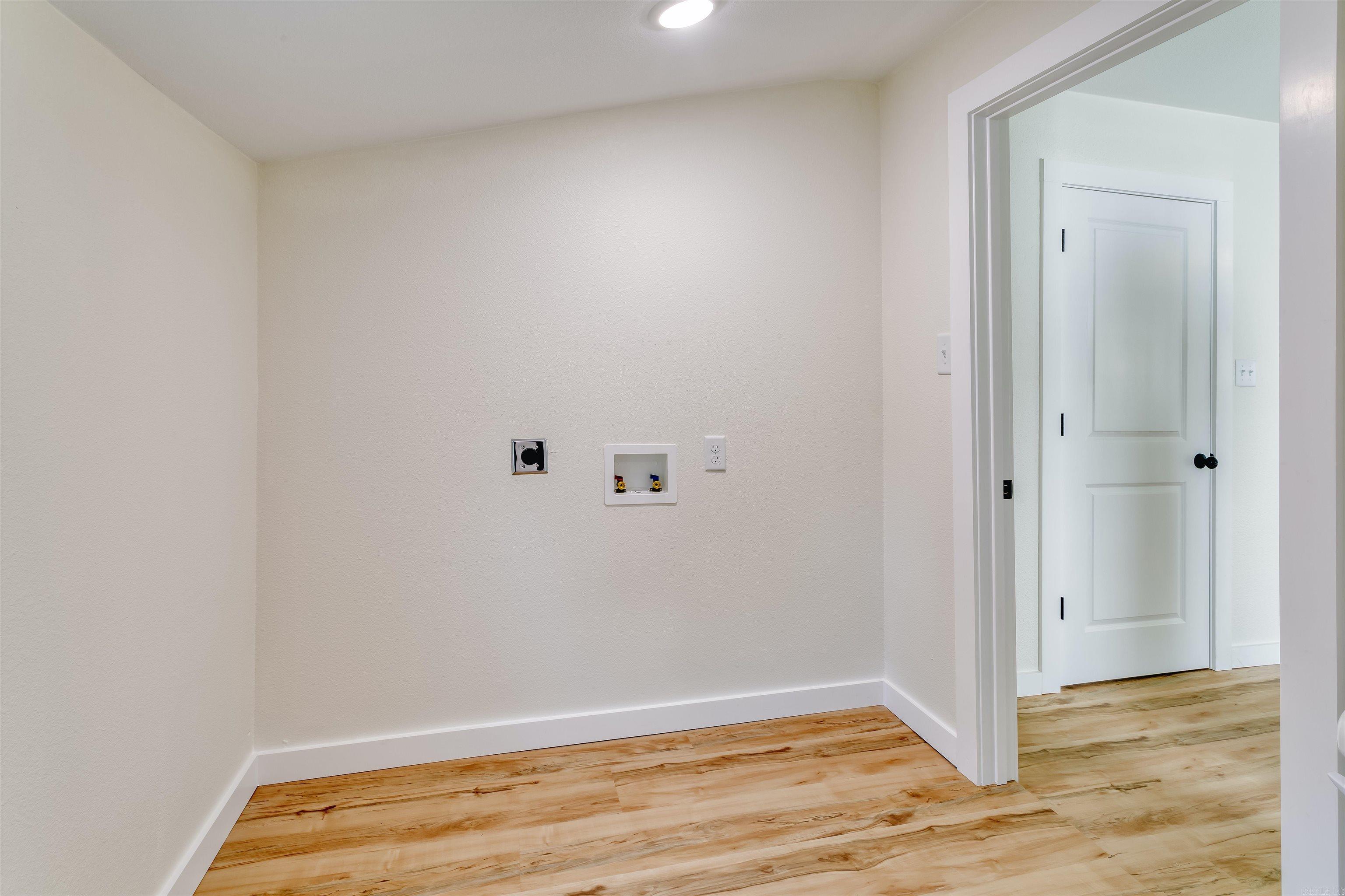 EAGLE HEIGHTS - Residential