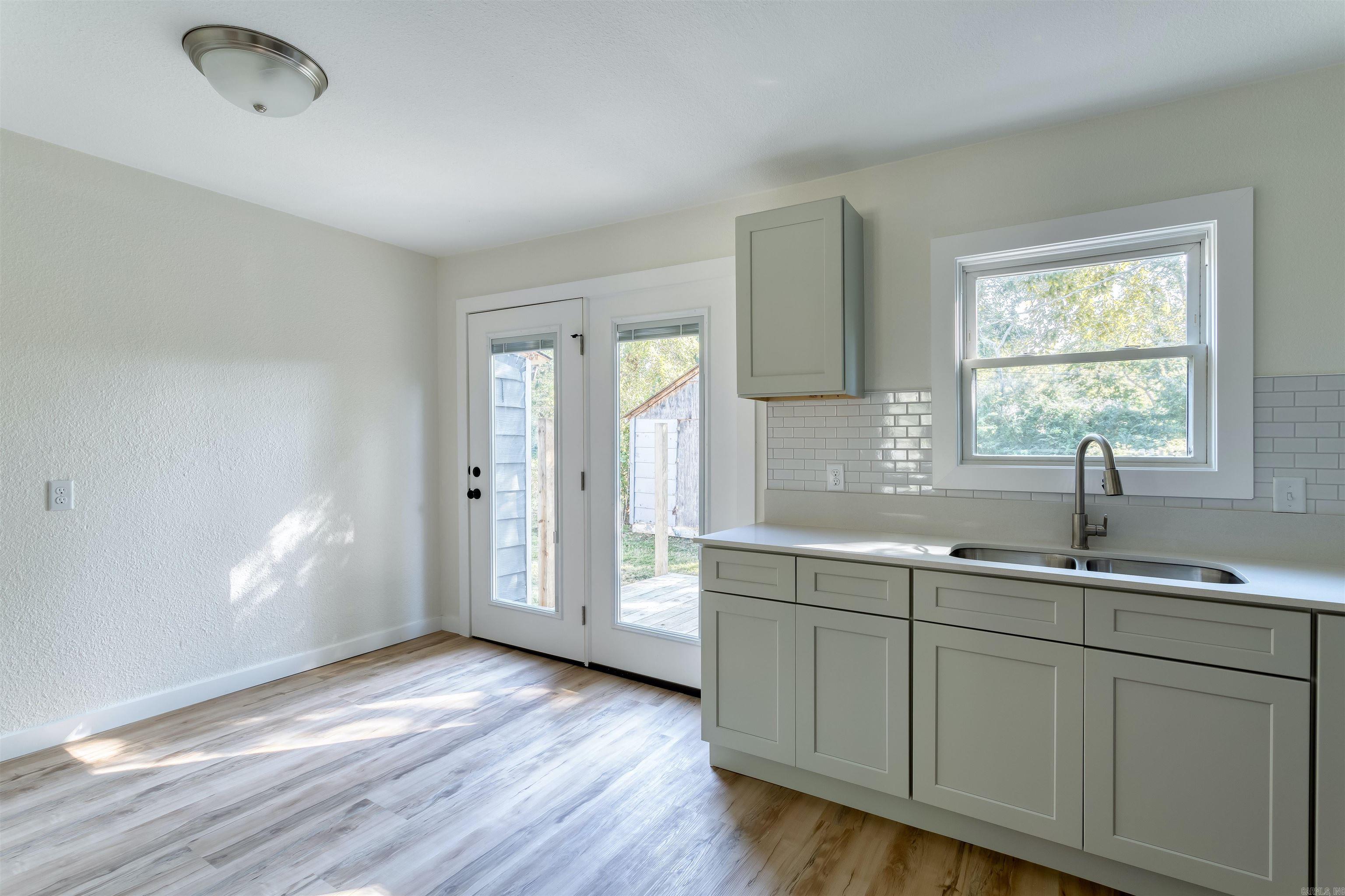 EAGLE HEIGHTS - Residential