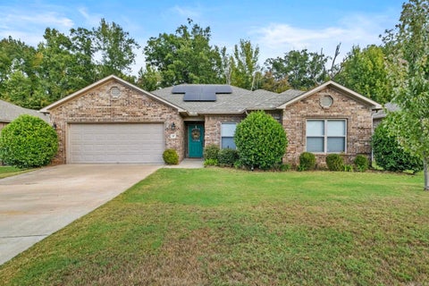 Photo of 69 Huntington Drive, Austin, AR 72007 (MLS # 26042705)