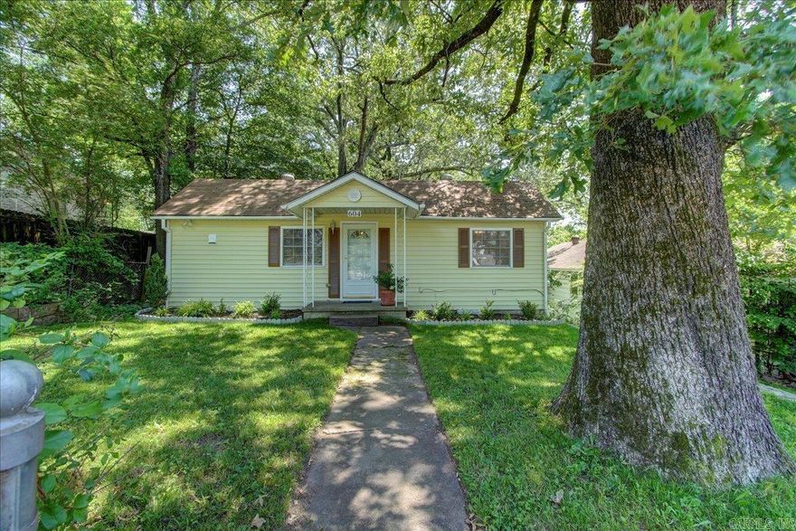 Isn't she lovely, make this charming home yours today!  This is your perfect one level home in the coveted Trivista neighborhood.  Dog walking, jogging, or bird watching are all available in this picture perfect location.  The curb appeal will impress you first upon arrival with the neighborhood charm and large matured trees then the open floor plan with the exposed brick in the kitchen will be your second favorite upon entry plus all the natural light from the new windows.  The home has been freshly painted, updated lighting, new pella windows, new blinds, and freshly painted back deck.  The natural abundant foliage in the back yard is a treat offering privacy and shade.  Seller is leaving all kitchen appliances and the two deck chairs and umbrella.  Don't miss the large crawl space for storage, workshop, or easy maintenance access.
