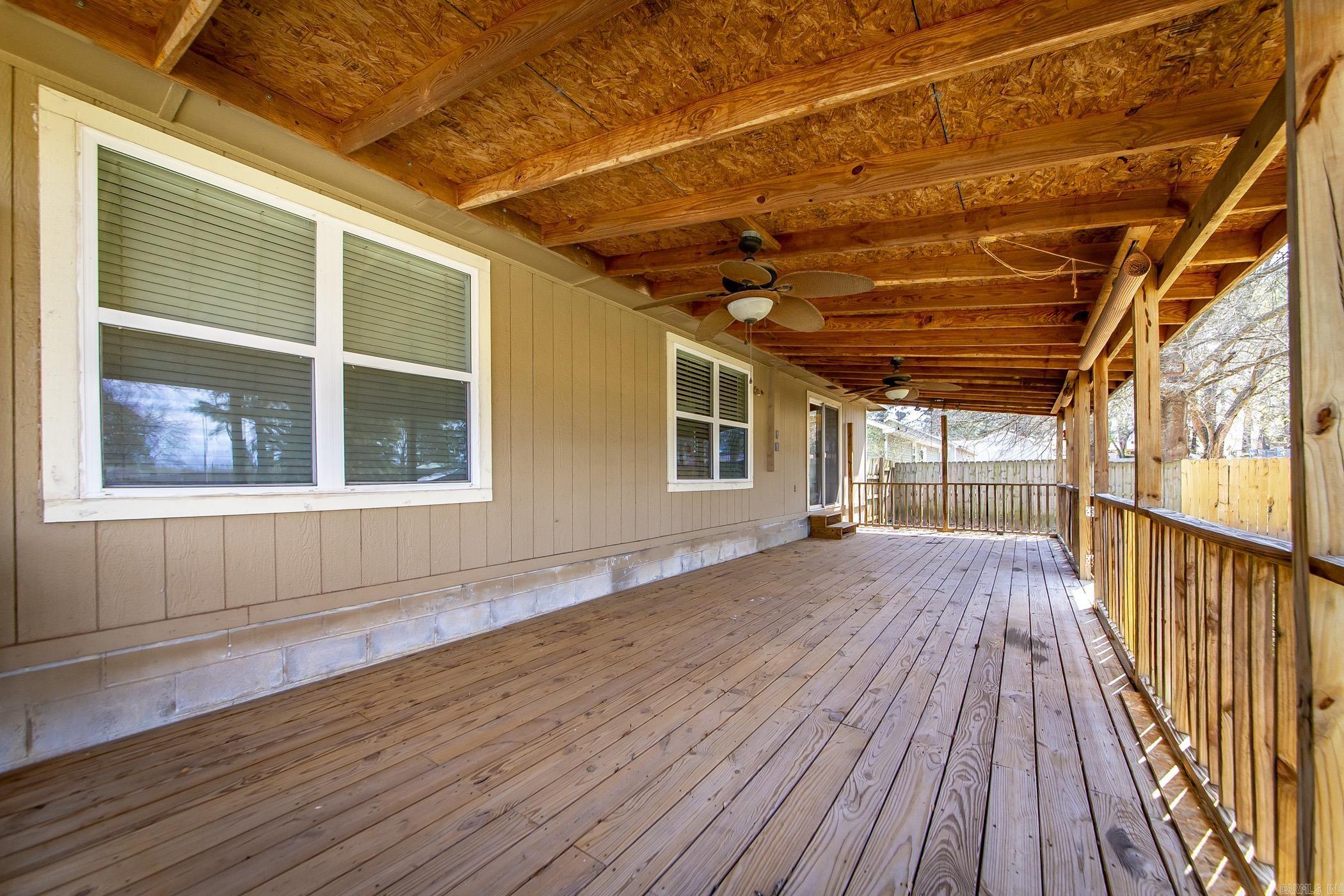 KNOLLWOOD ESTATES - Residential