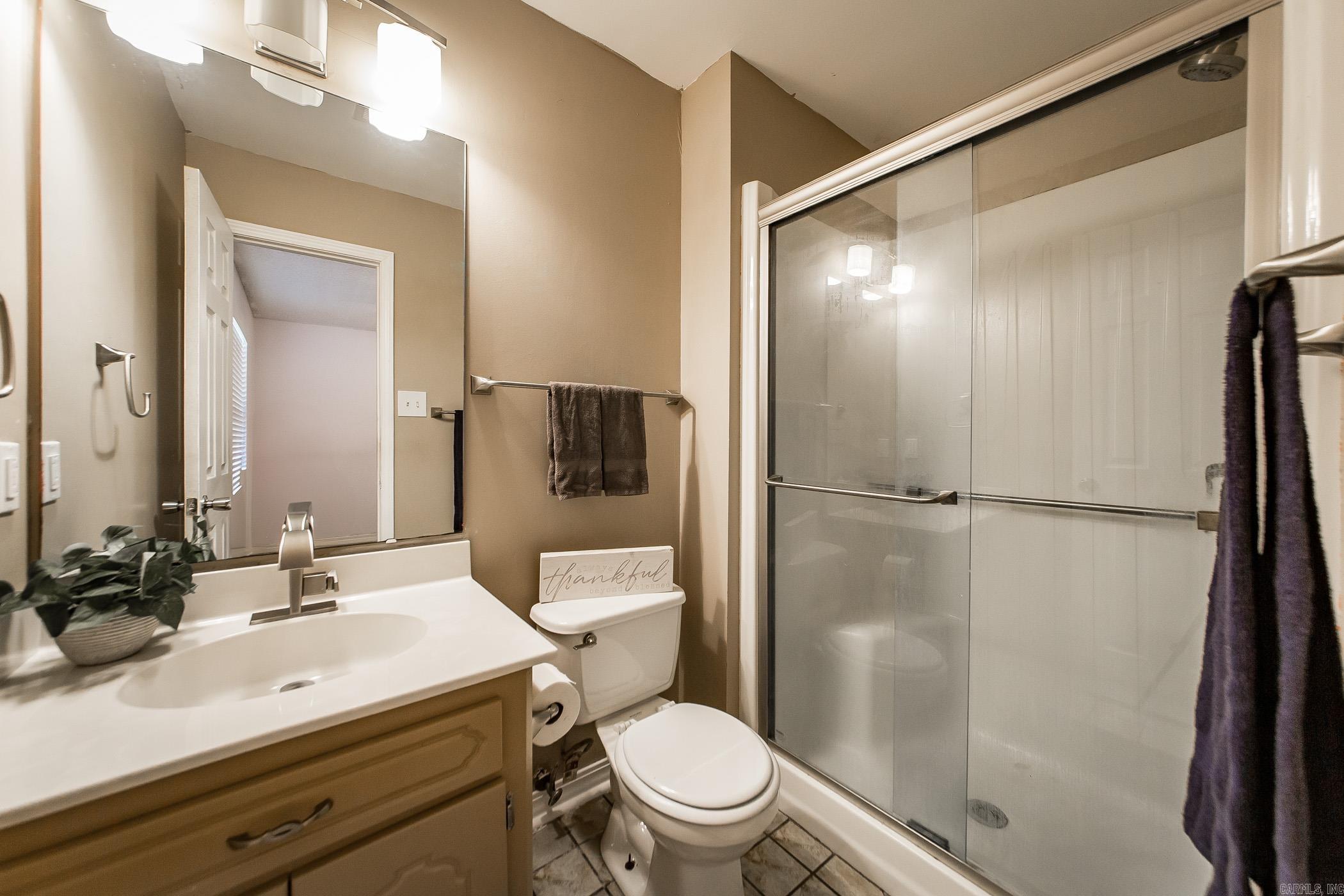 KNOLLWOOD ESTATES - Residential