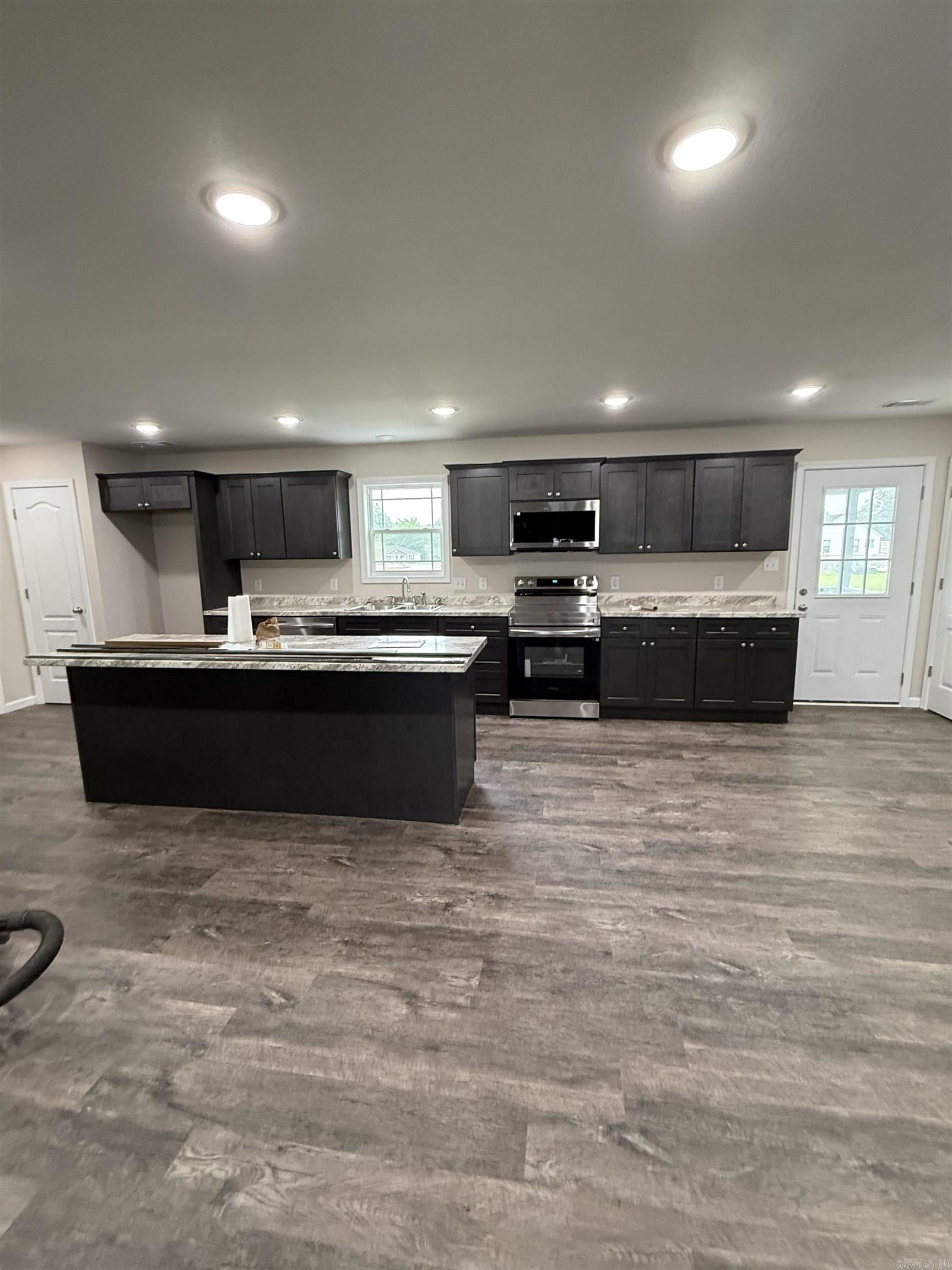 DEER RIDGE - Residential