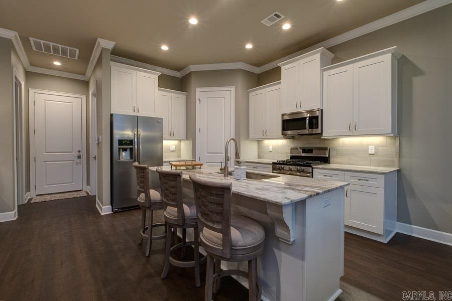 Chenal Valley - Residential Lease