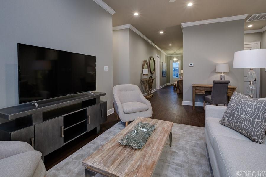 Chenal Valley - Residential Lease