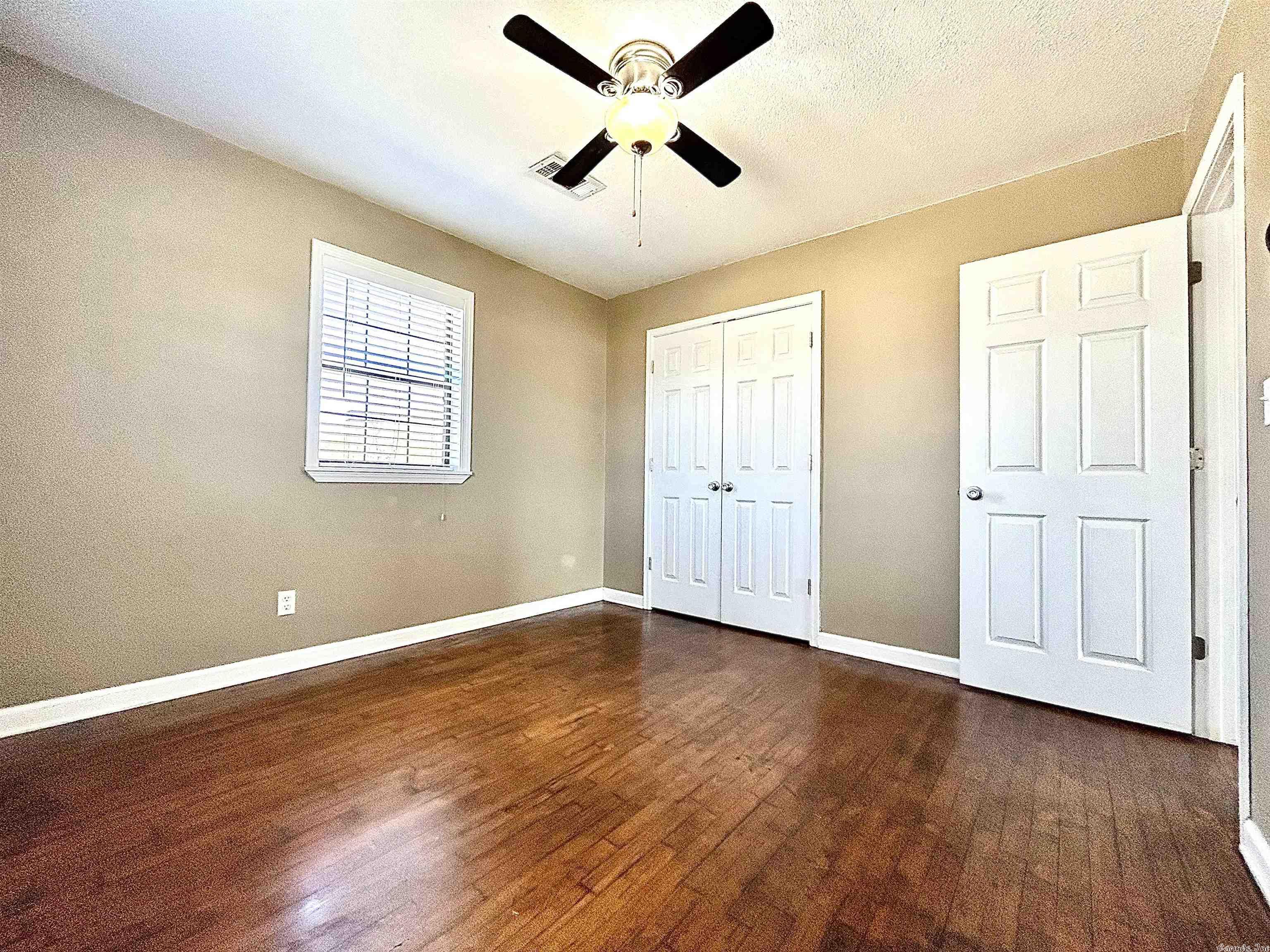 Metes & Bounds - Commercial Sale