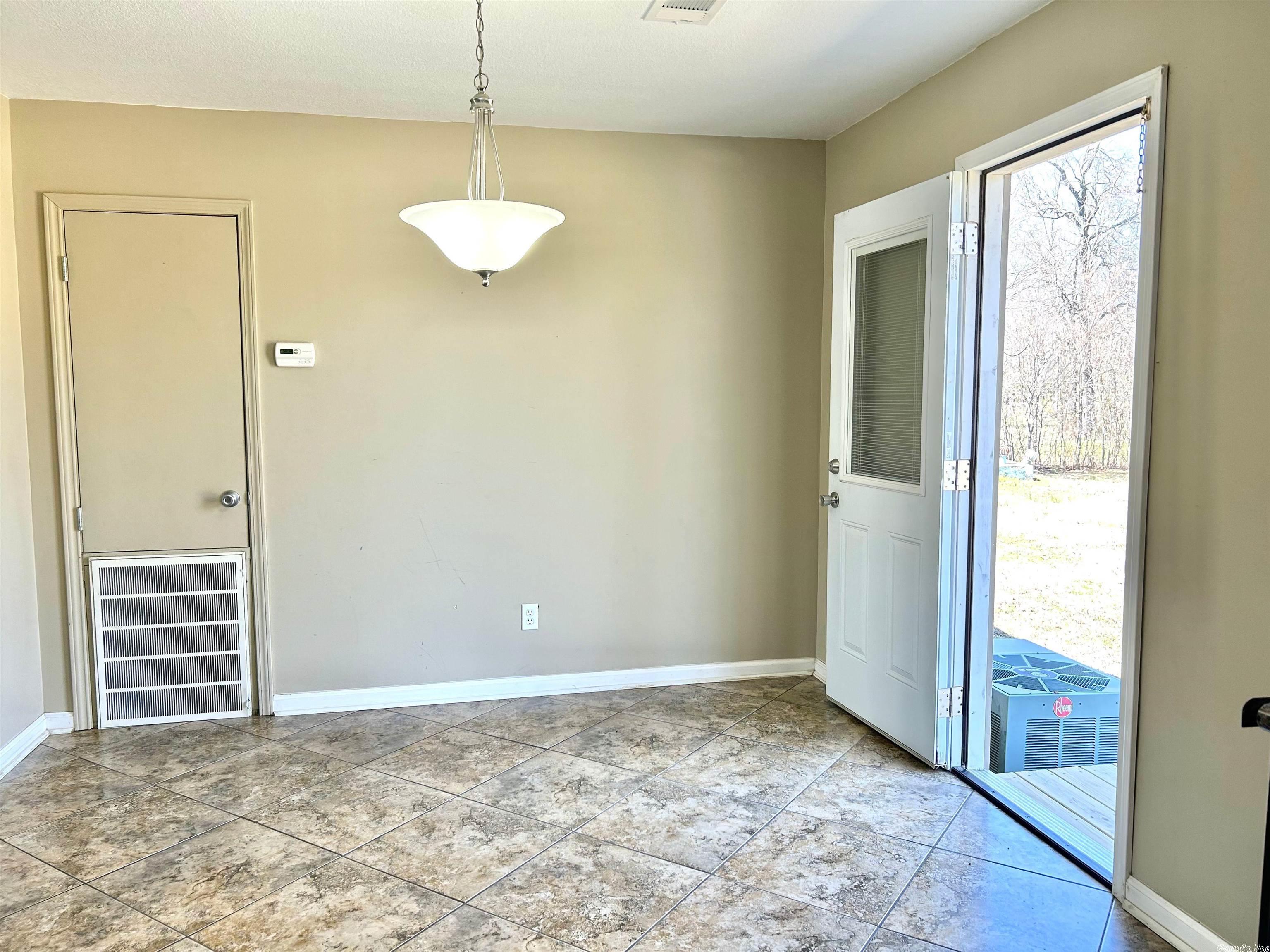 Metes & Bounds - Commercial Sale