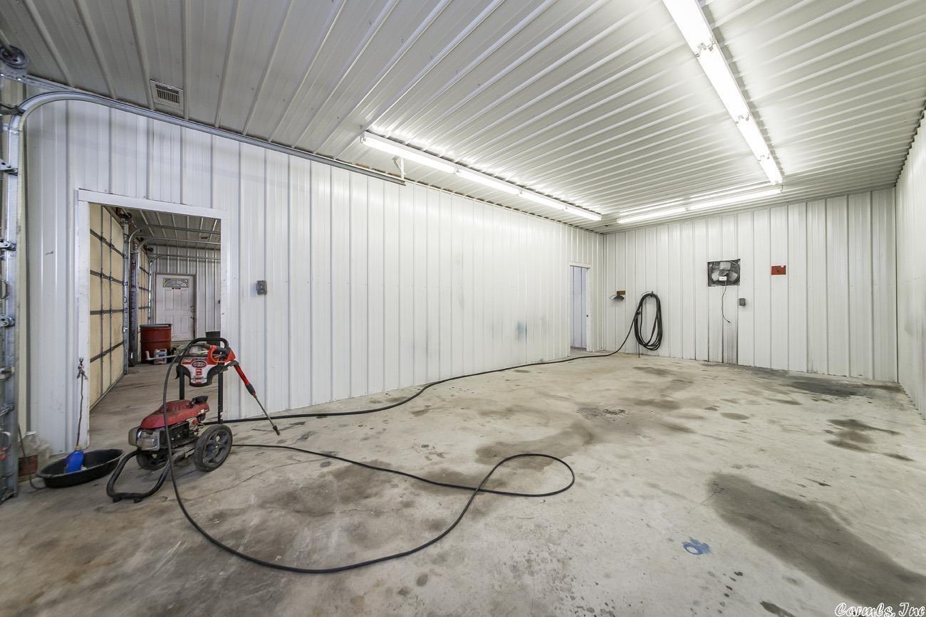 Metes & Bounds - Commercial Sale