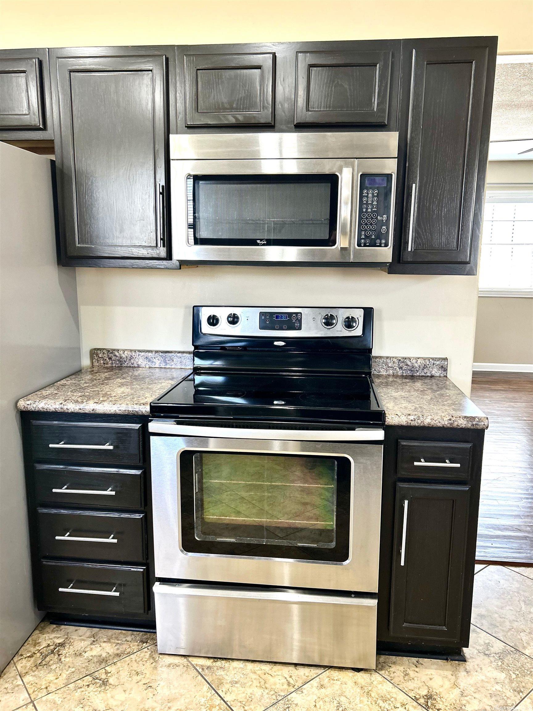 Metes & Bounds - Commercial Sale