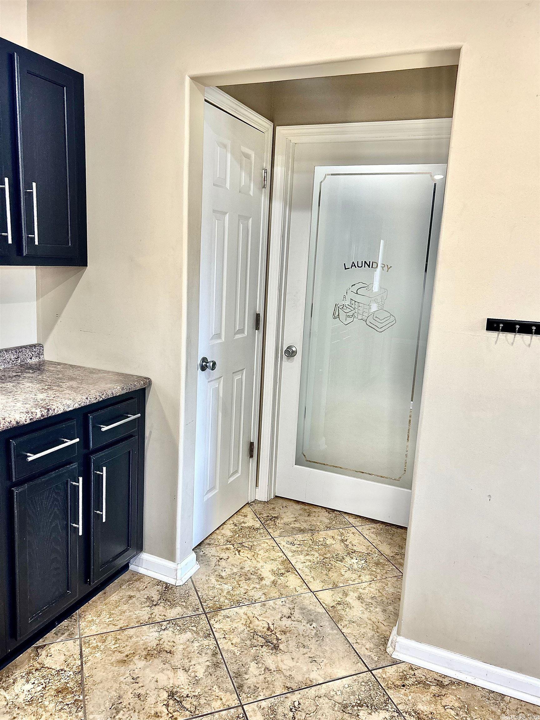 Metes & Bounds - Commercial Sale