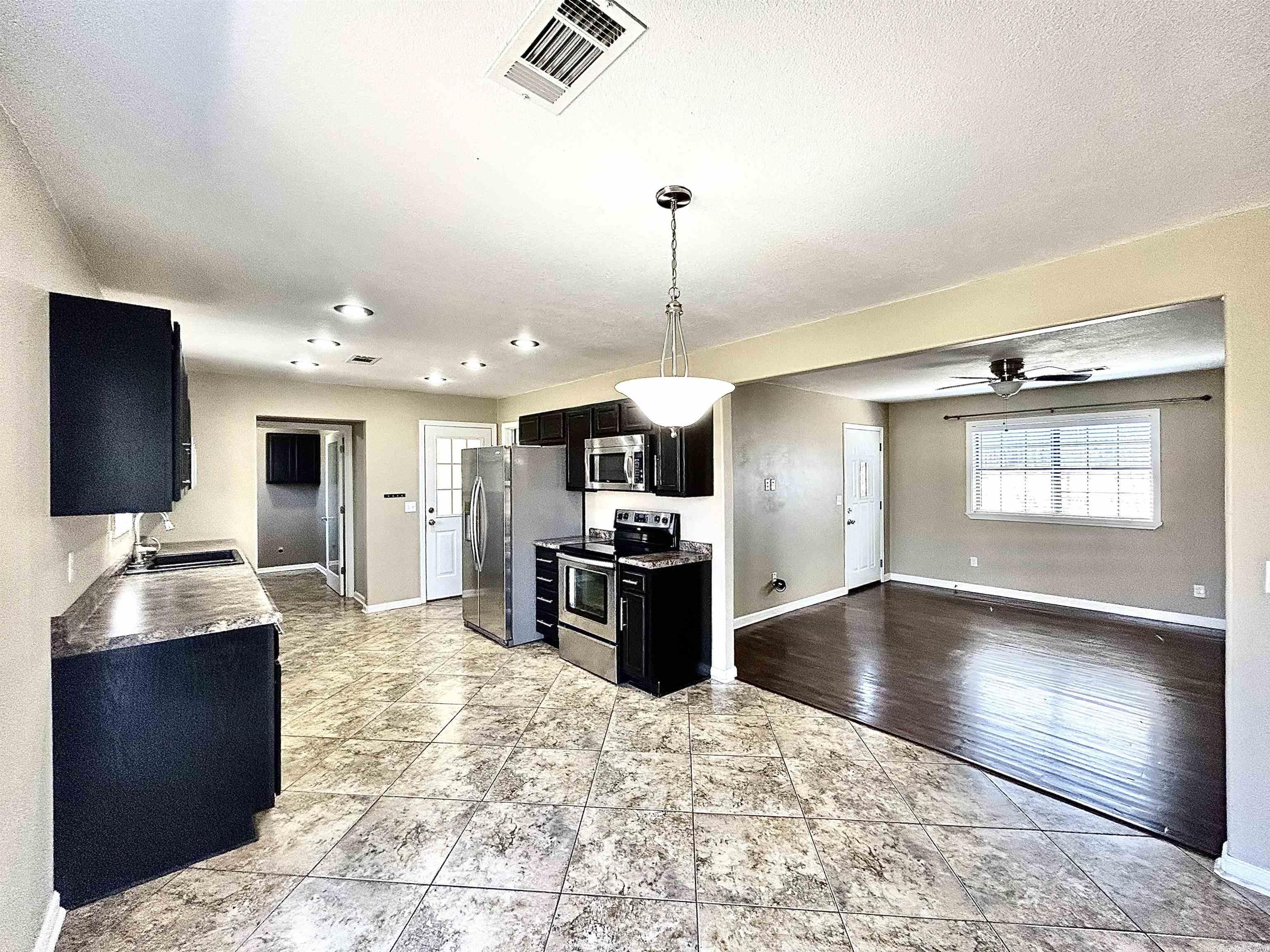 Metes & Bounds - Commercial Sale