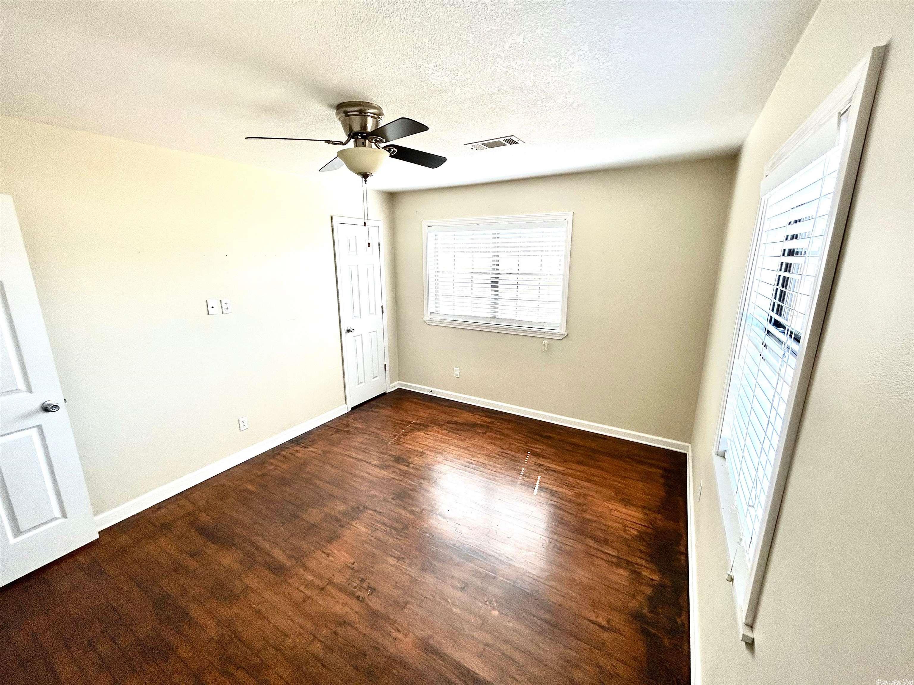 Metes & Bounds - Commercial Sale