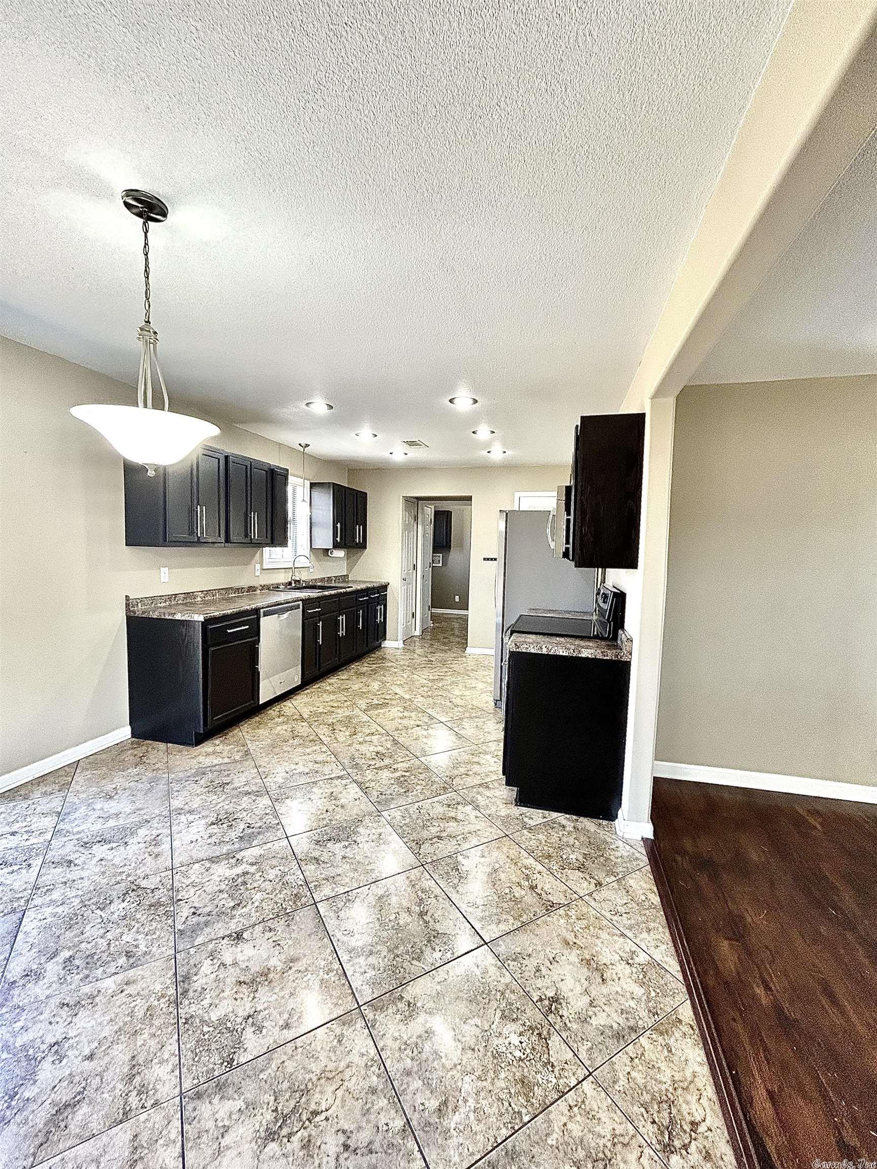 Metes & Bounds - Commercial Sale