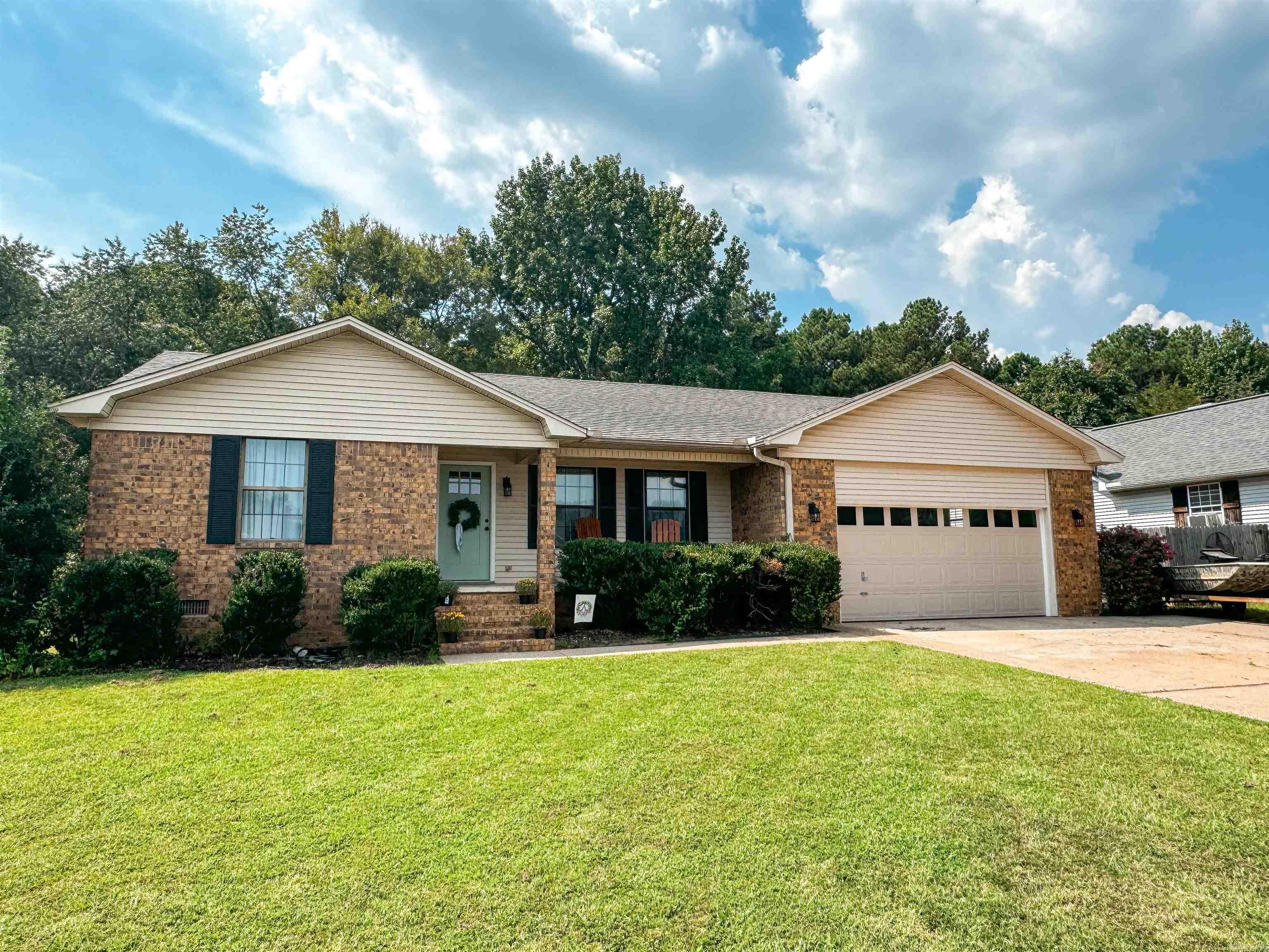 Charlestowne - Residential