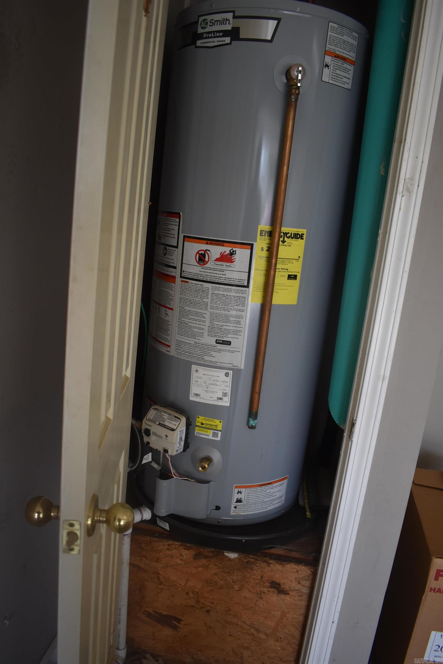 WOODLAND HEIGHTS - Residential