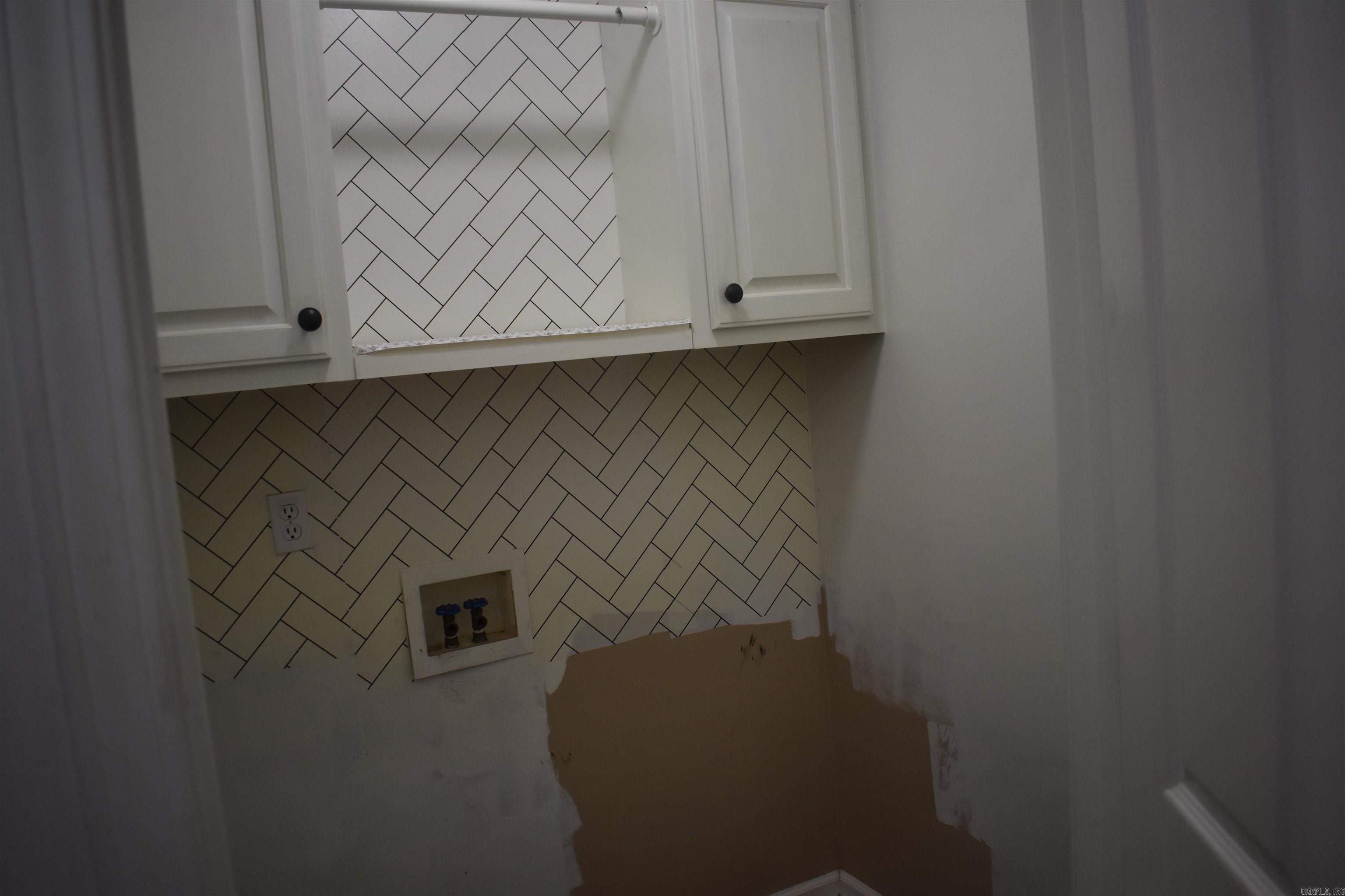 WOODLAND HEIGHTS - Residential