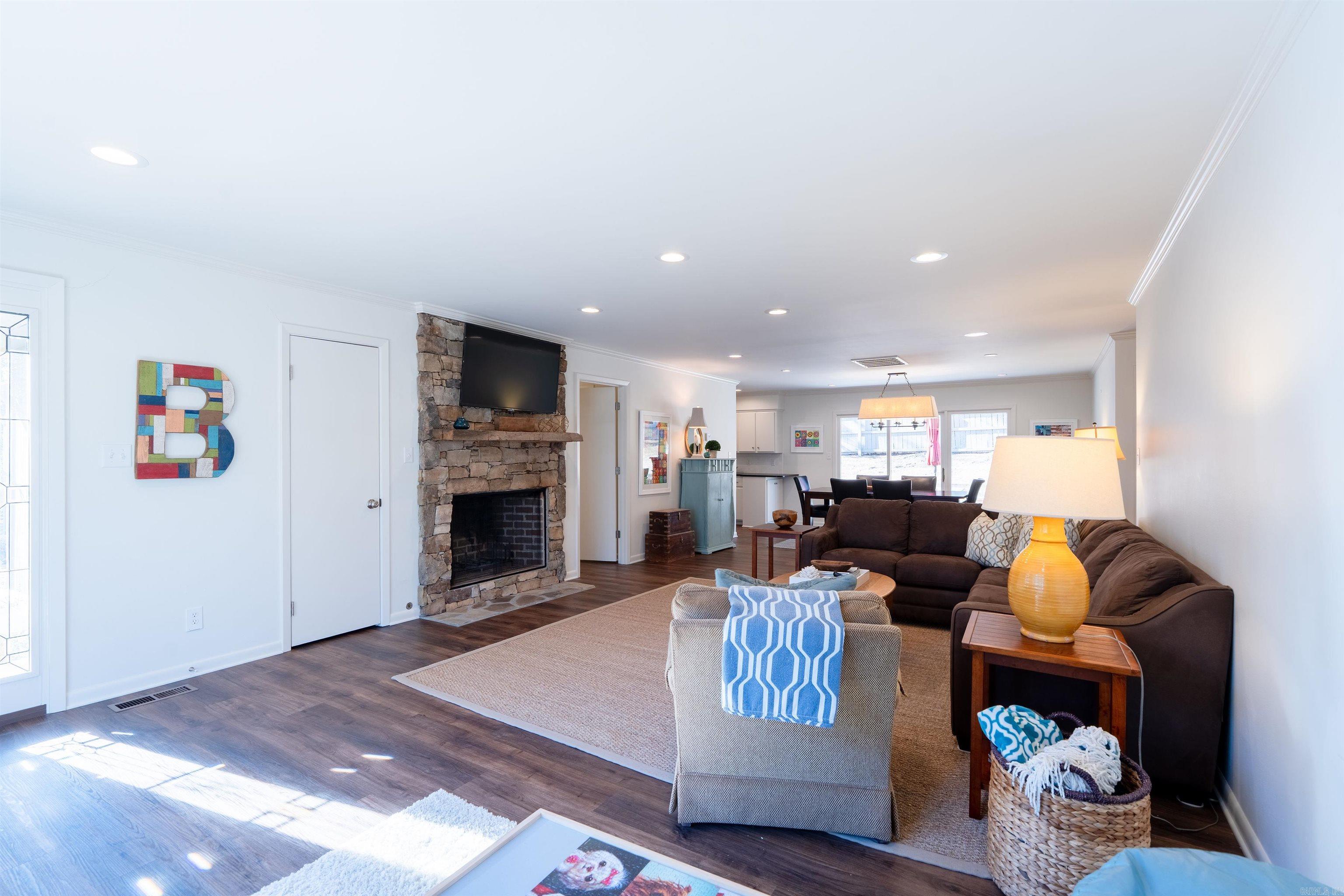 EI: BIRCHBROOK - Residential