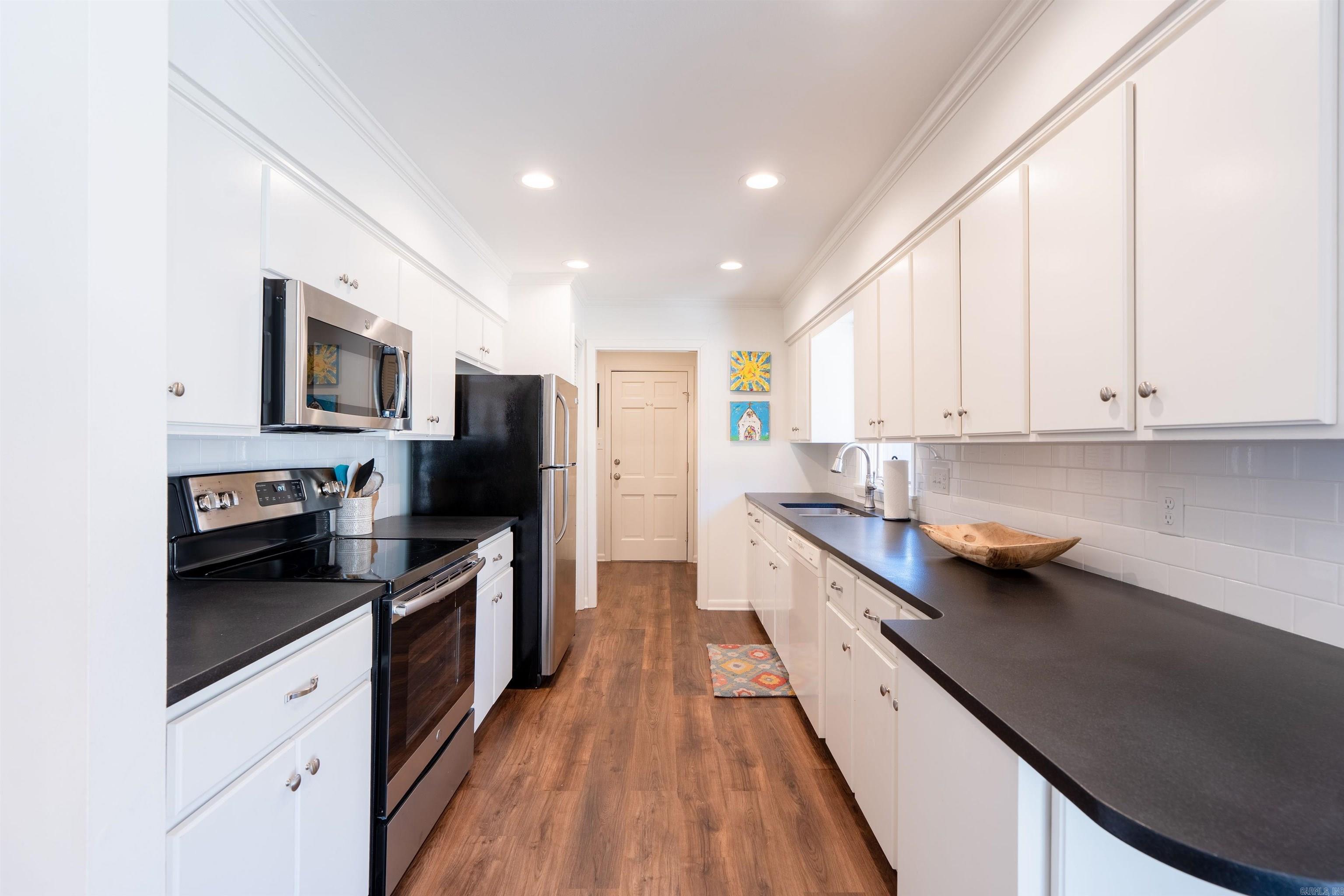 EI: BIRCHBROOK - Residential