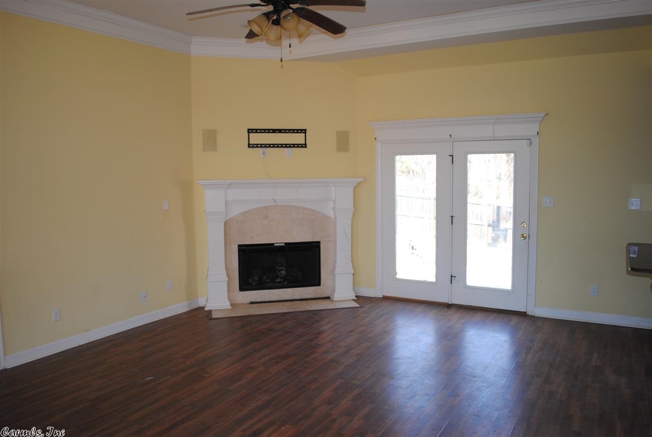 HURRICANE MEADOWS - Residential