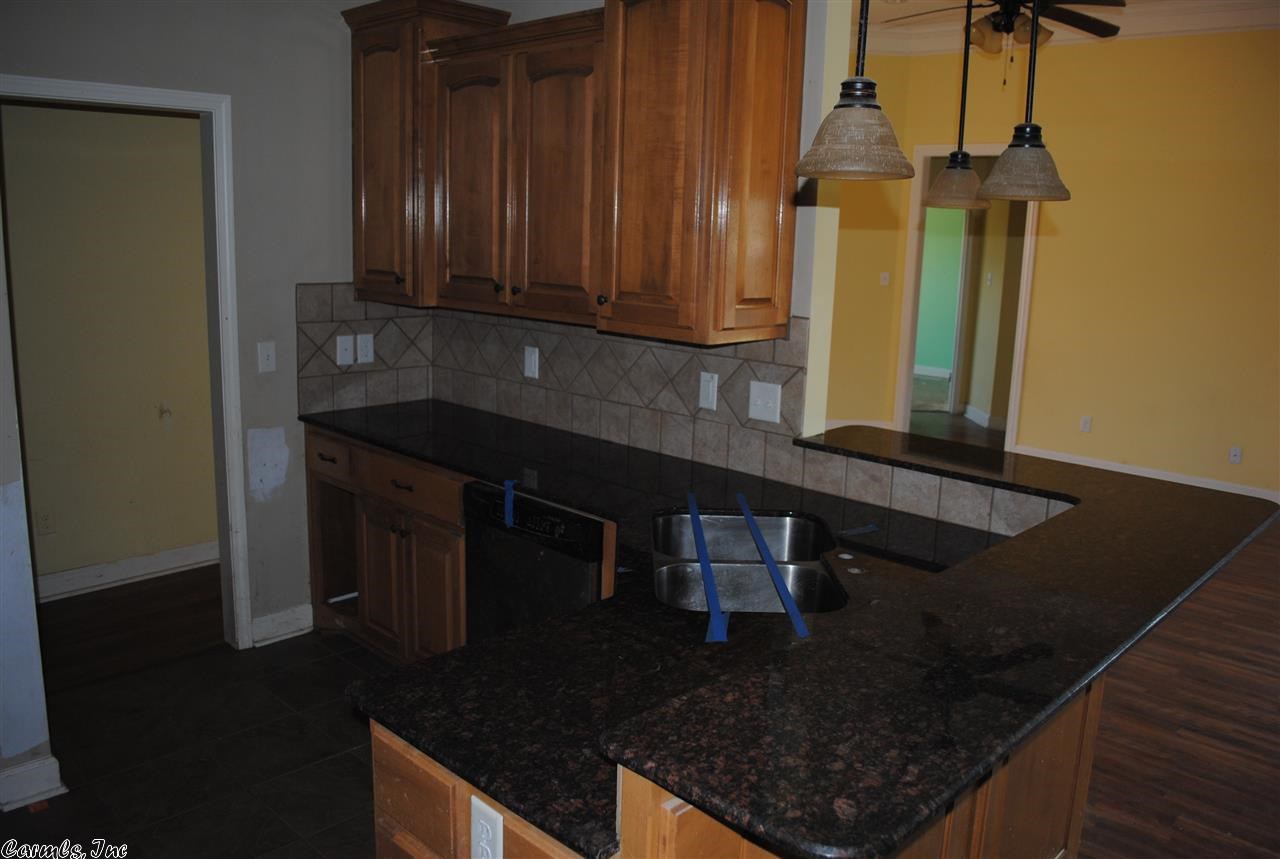 HURRICANE MEADOWS - Residential