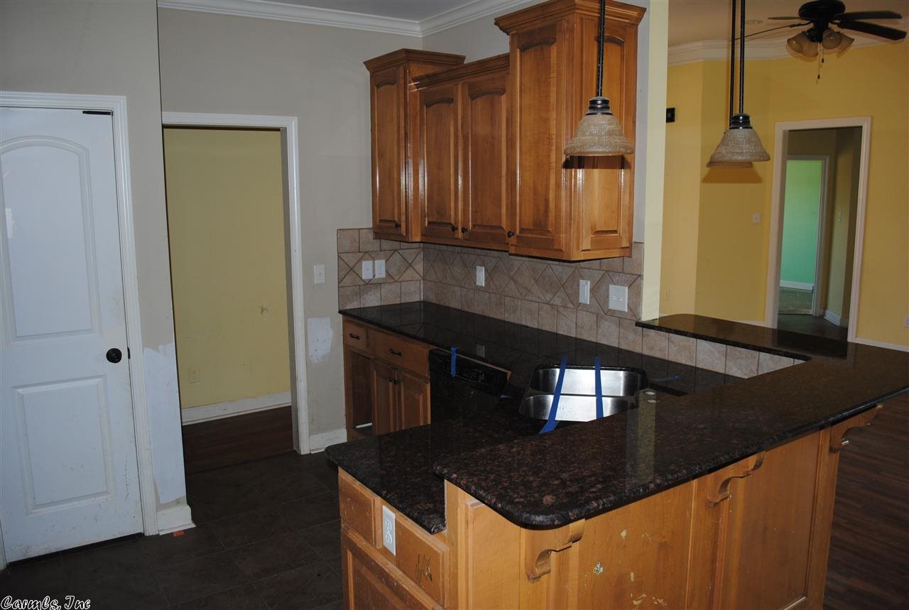 HURRICANE MEADOWS - Residential